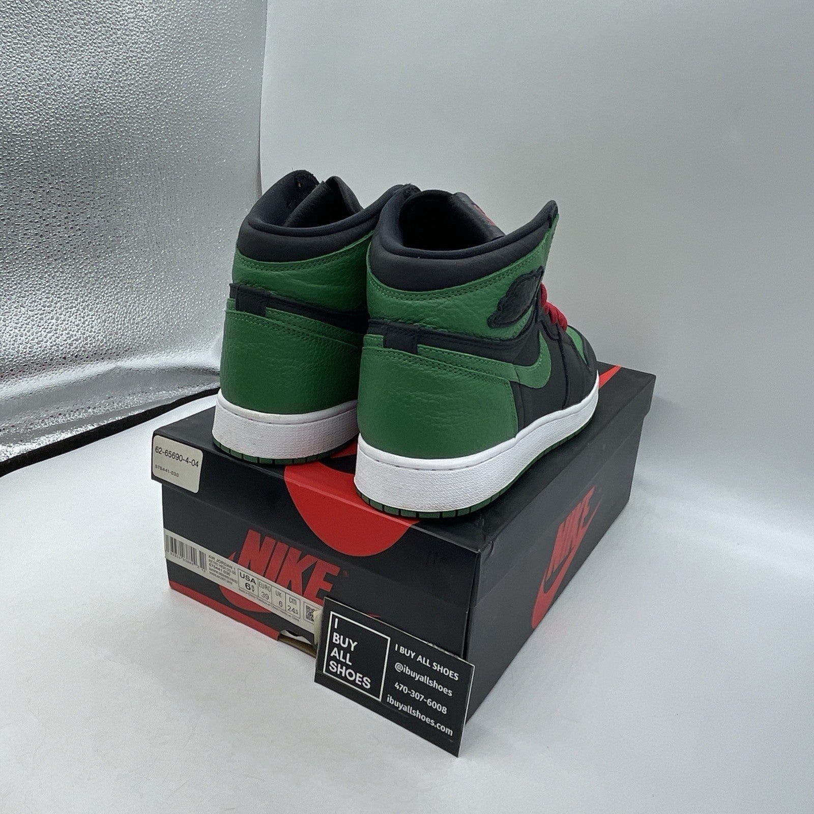 Size 6.5Y - Air Jordan 1 Retro OG High Pine Green 2.0 (575441-030)
