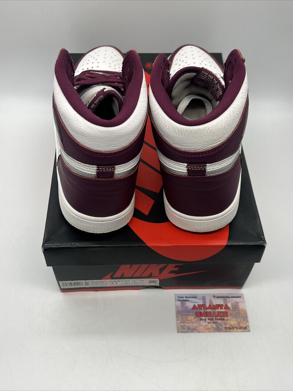 Air Jordan 1 Retro High OG ‘Bordeaux’ 555088-611 SIZE 11 Men’s White Leather