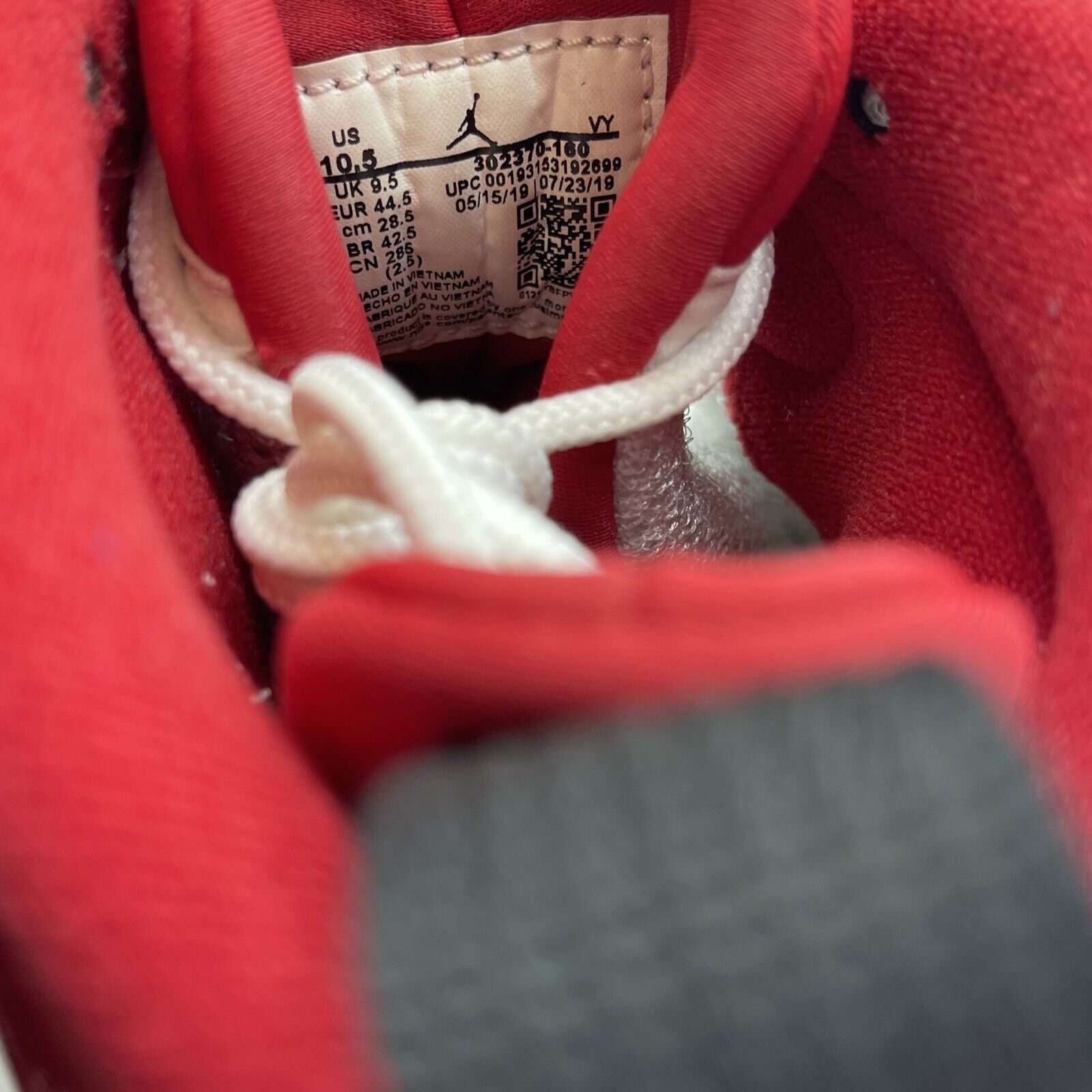 Size 10.5 - Air Jordan 9 Retro Gym Red Black White Leather (302370-160)