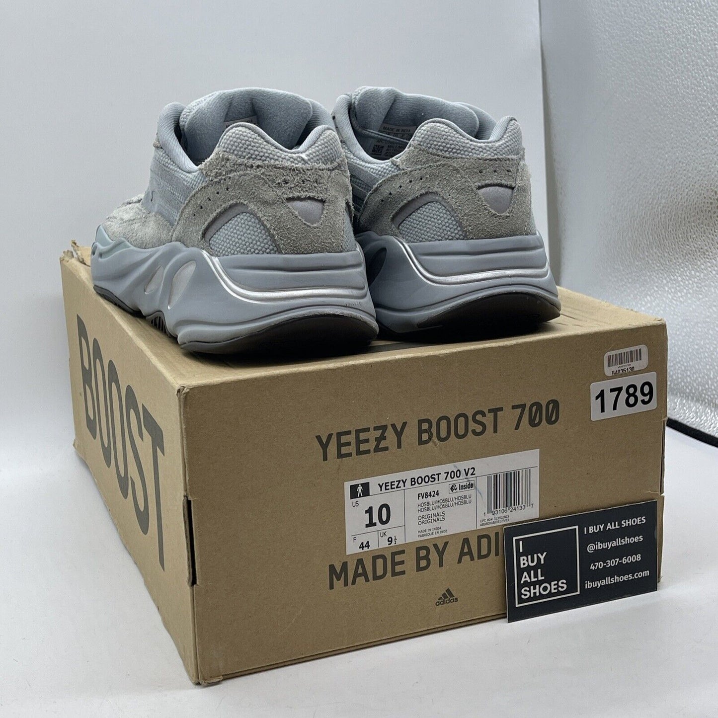 Size 10 - adidas Yeezy Boost 700 V2 Hospital Blue Grey Suede (FV8424)