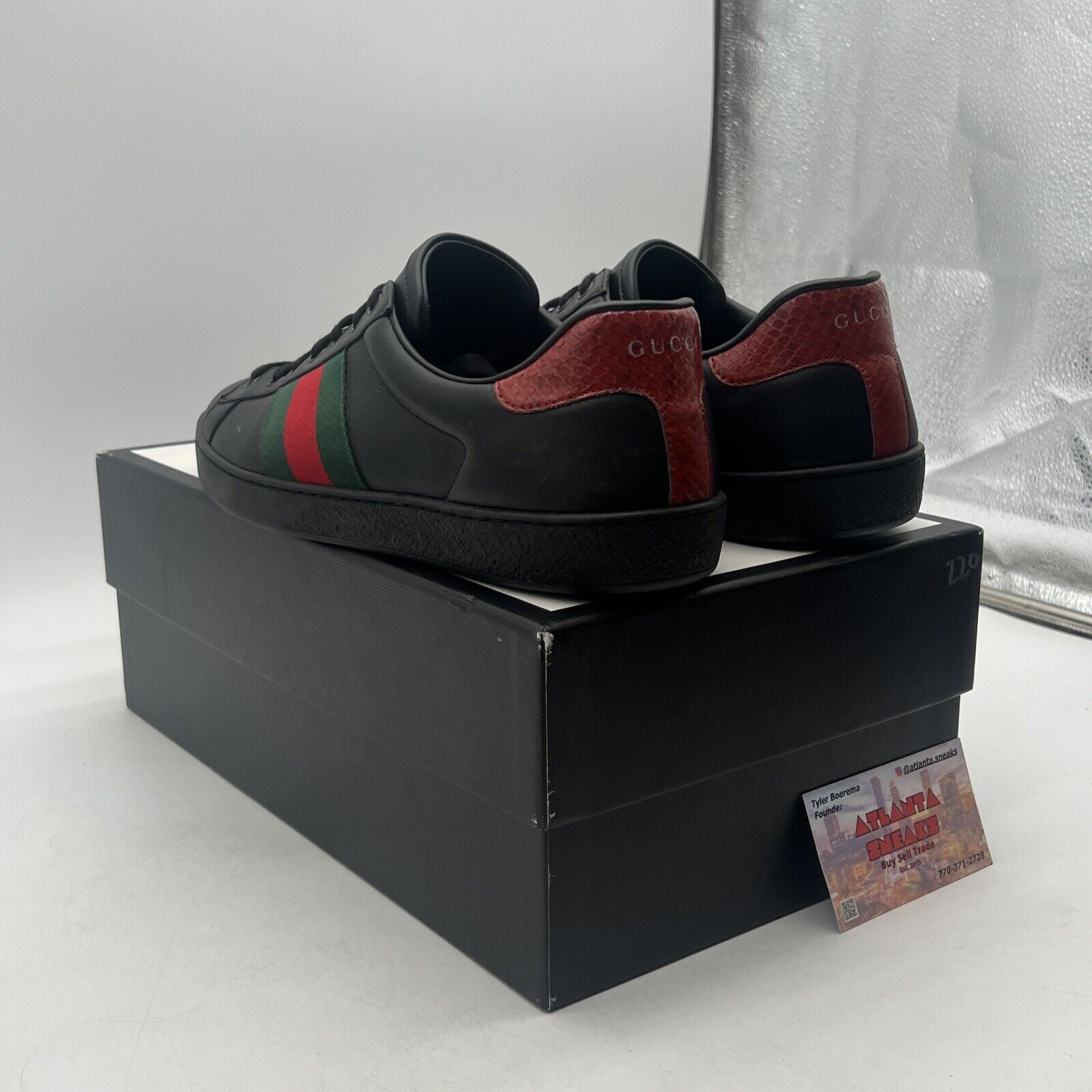 Size 9.5 - Gucci Ace Leather Black Red Green Leather