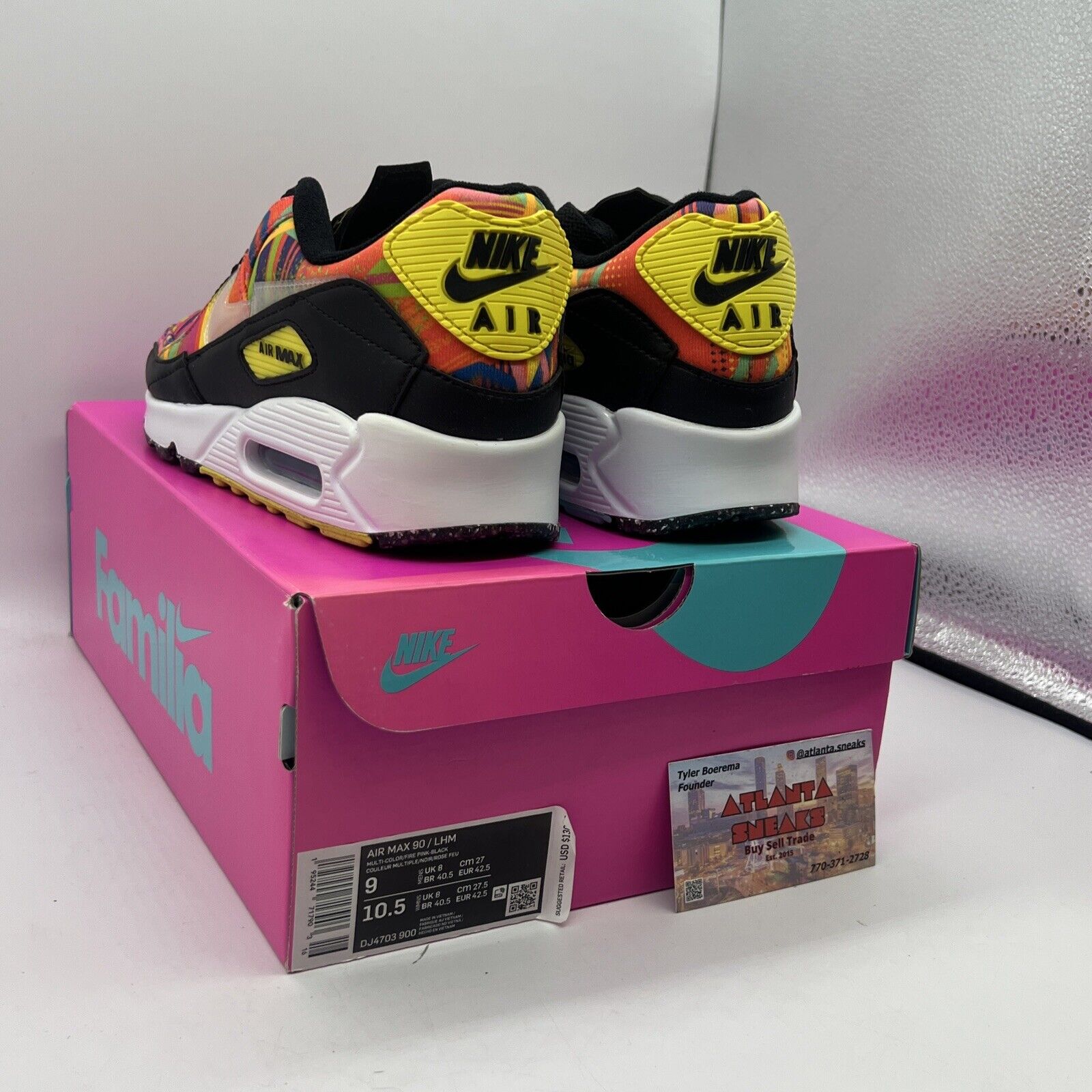 Size 9 - Nike Air Max 90 Familia 2021 Brand New Og All