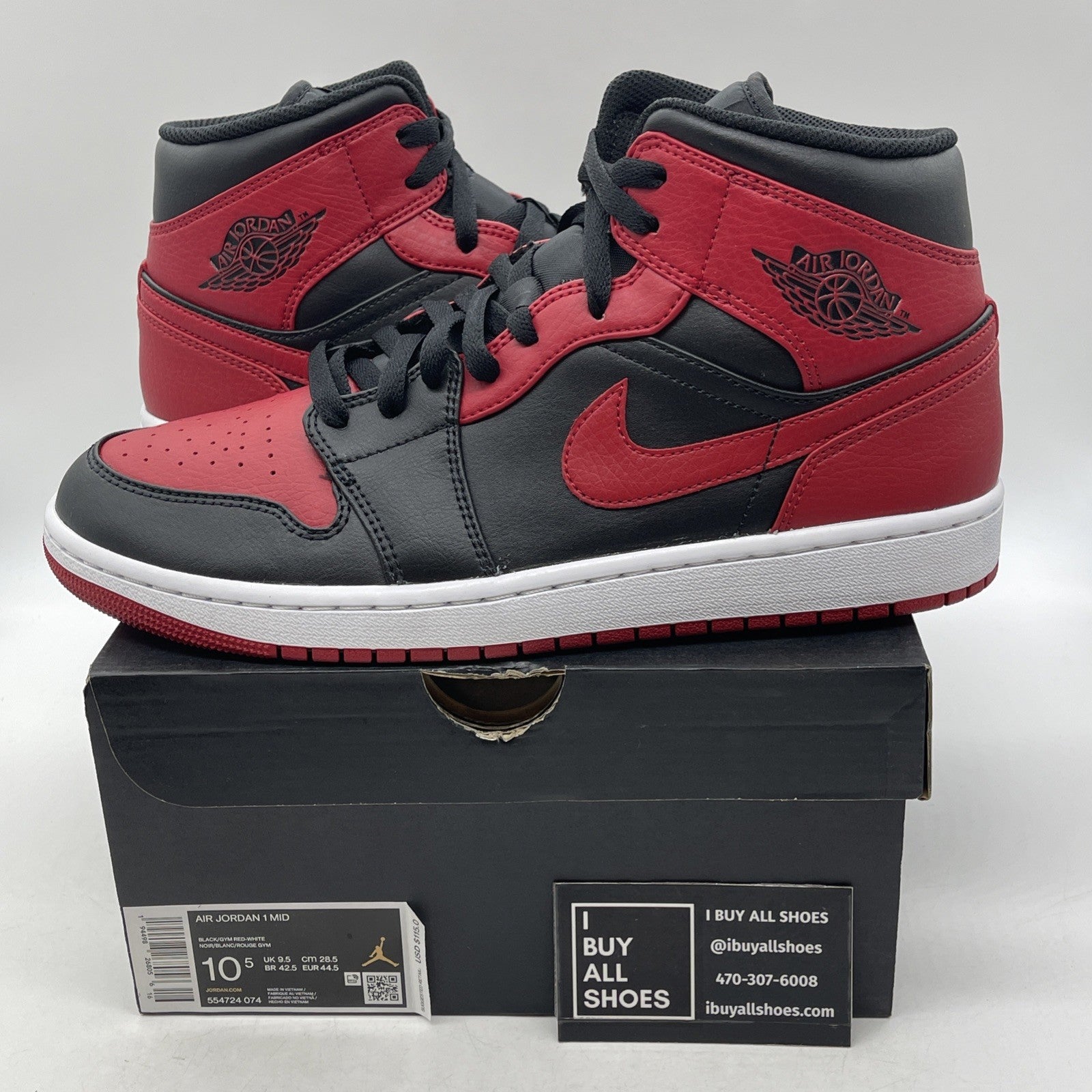 Size 10.5 - Air Jordan 1 Mid Banned 2020 (554724-074)