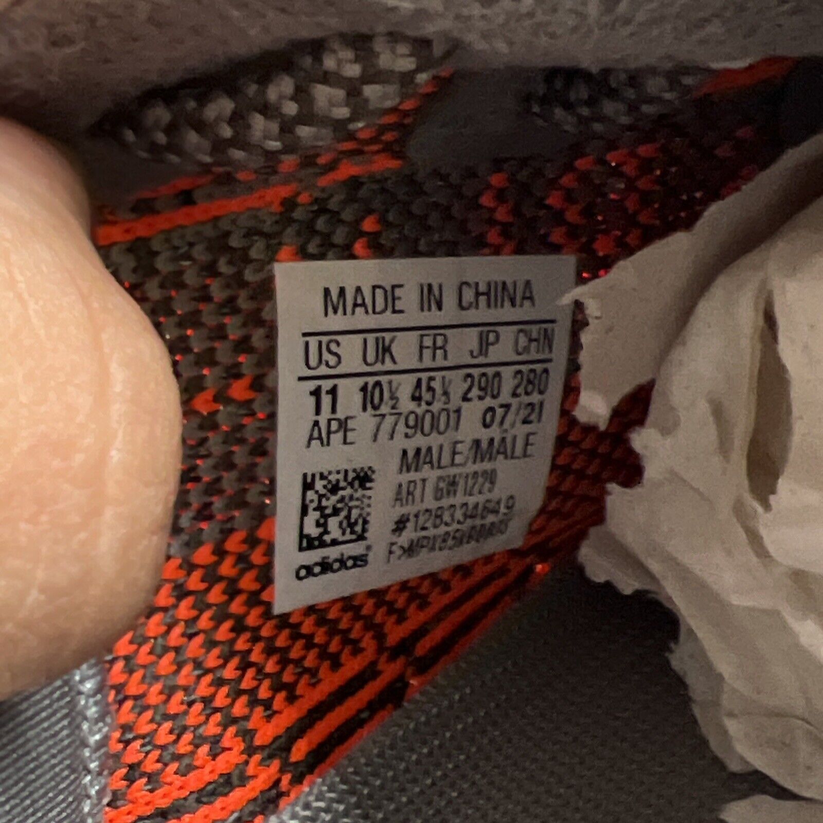 Size 11 - adidas Yeezy Boost 350 V2 Low Beluga Reflective (GW1229)
