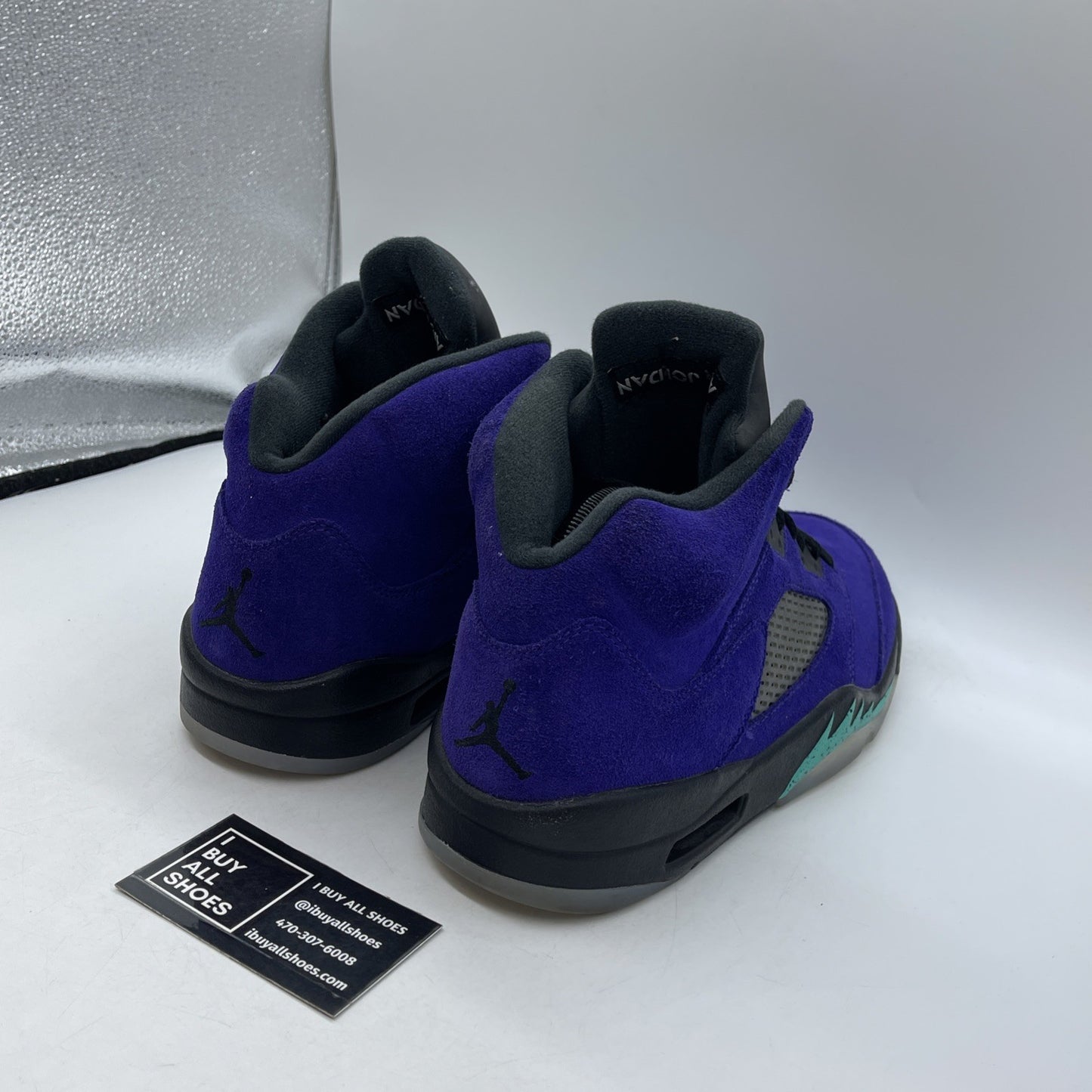 Size 11 - Air Jordan 5 Retro Alternate Grape 2020 (136027-500)