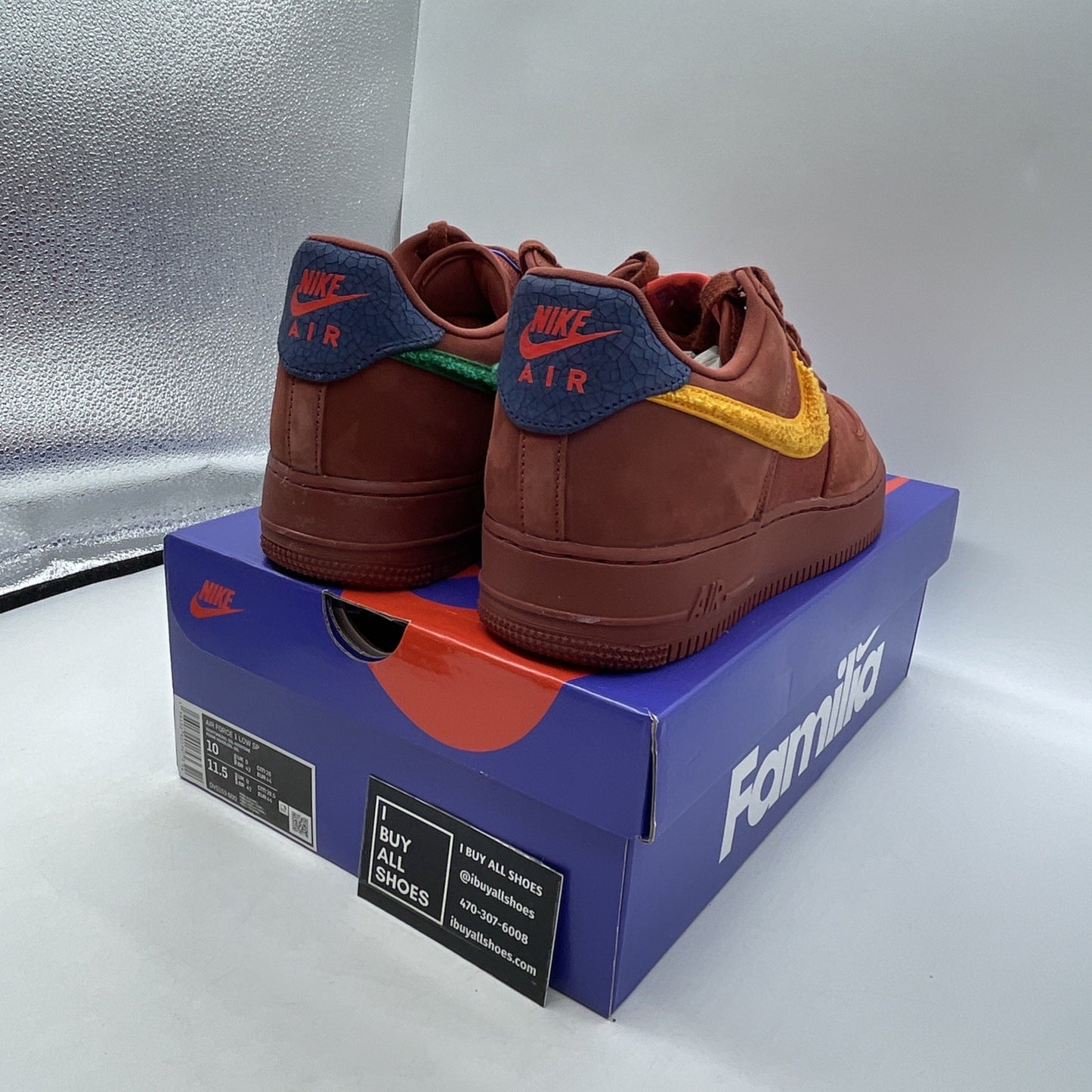 Size 10 - Nike Air Force 1 Low La Familia (DV5153-600)