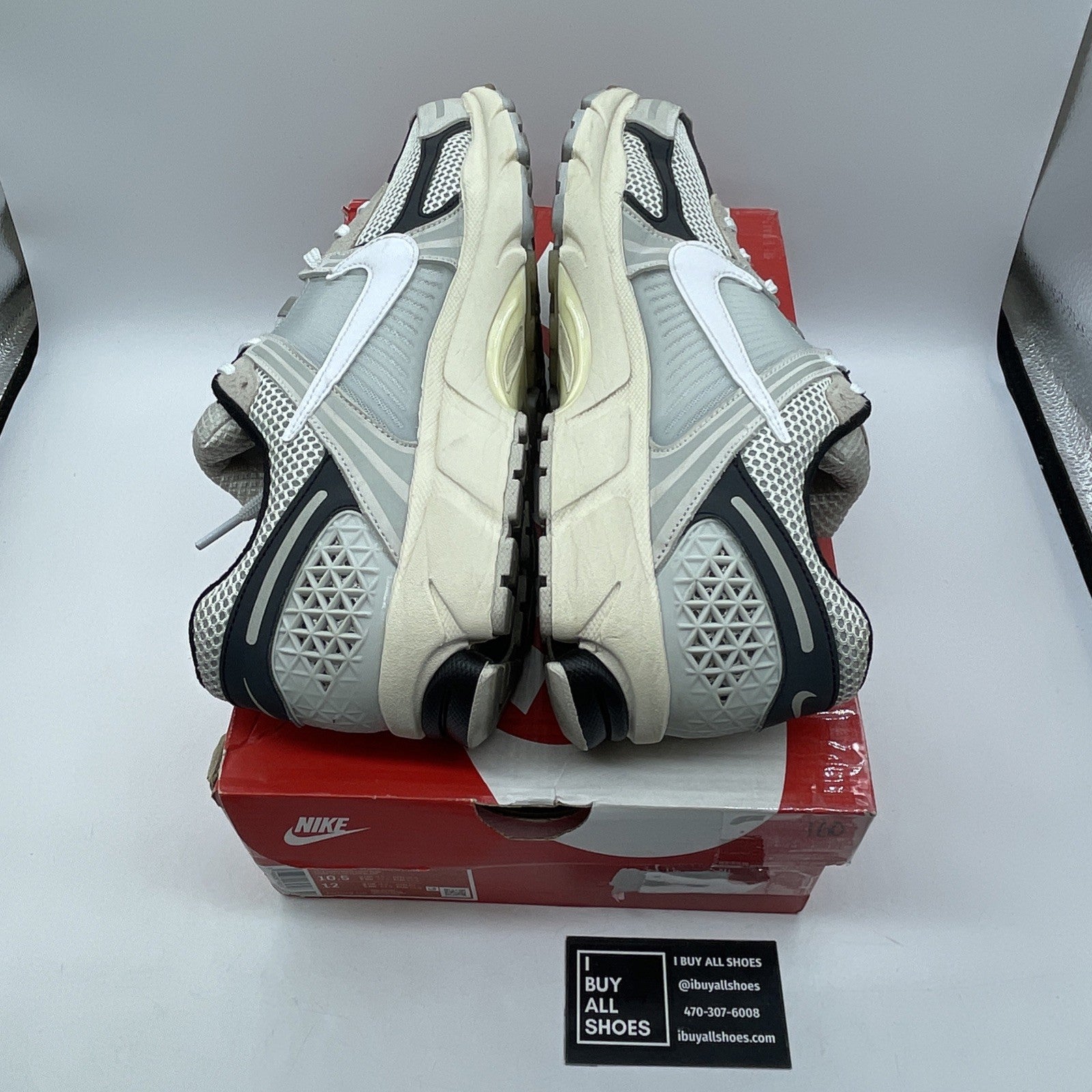 Size 10.5 - Nike Air Zoom Vomero 5 Supersonic Grey Suede Leather (FN7649-110)