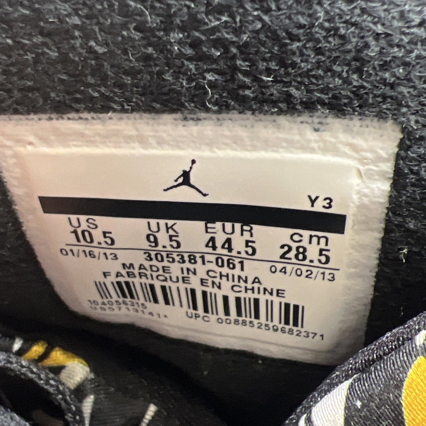 Size 10.5 - Air Jordan 8 Retro 2013 Playoff (305381-061)