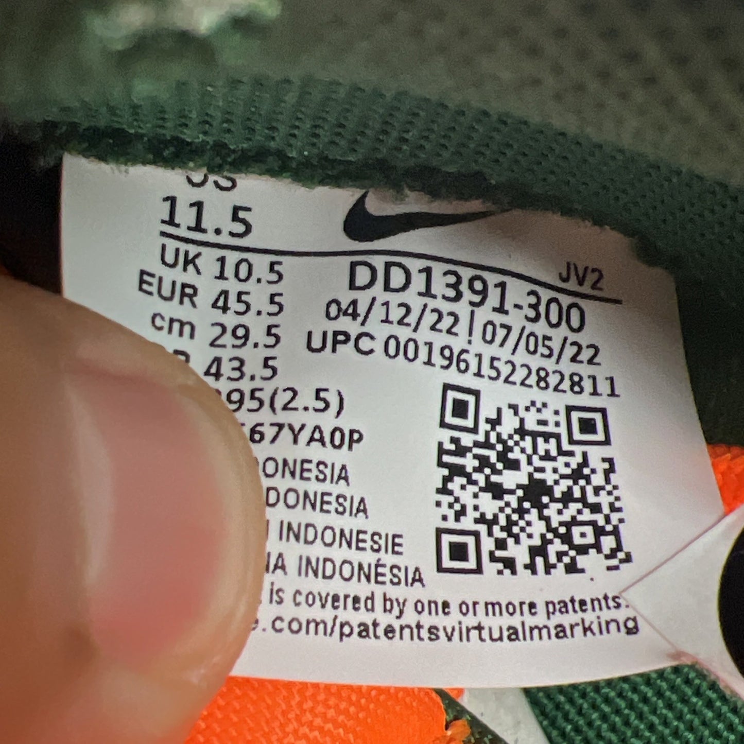 Size 11.5 - Nike Dunk Low Miami Hurricanes (DD1391-300)