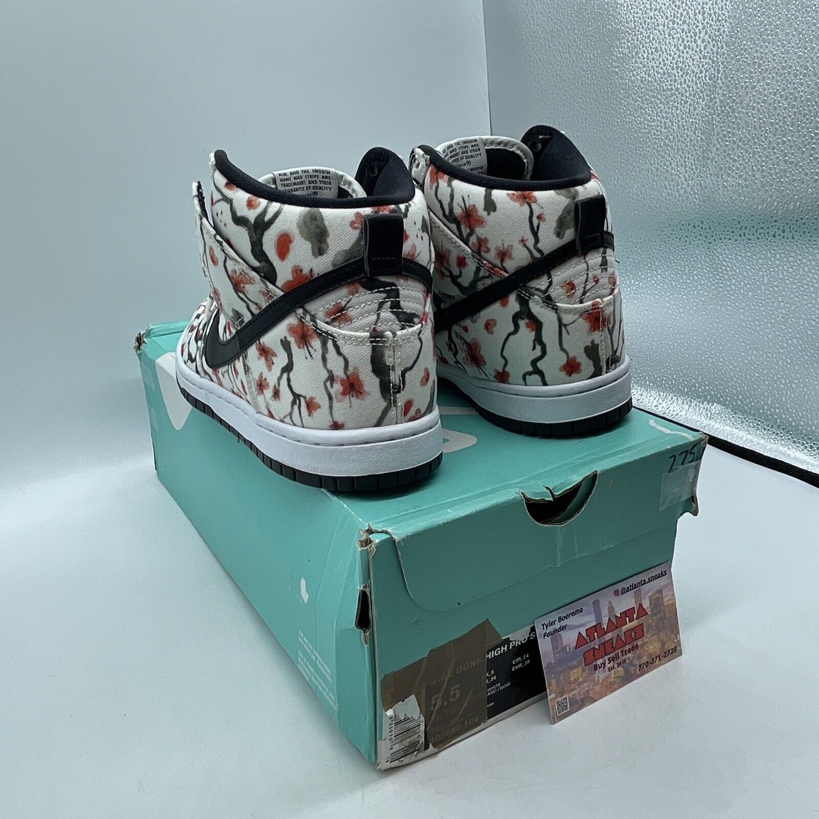 Size 5.5 - Nike SB Dunk Pro High Cherry Blossom White Black (305050-106)