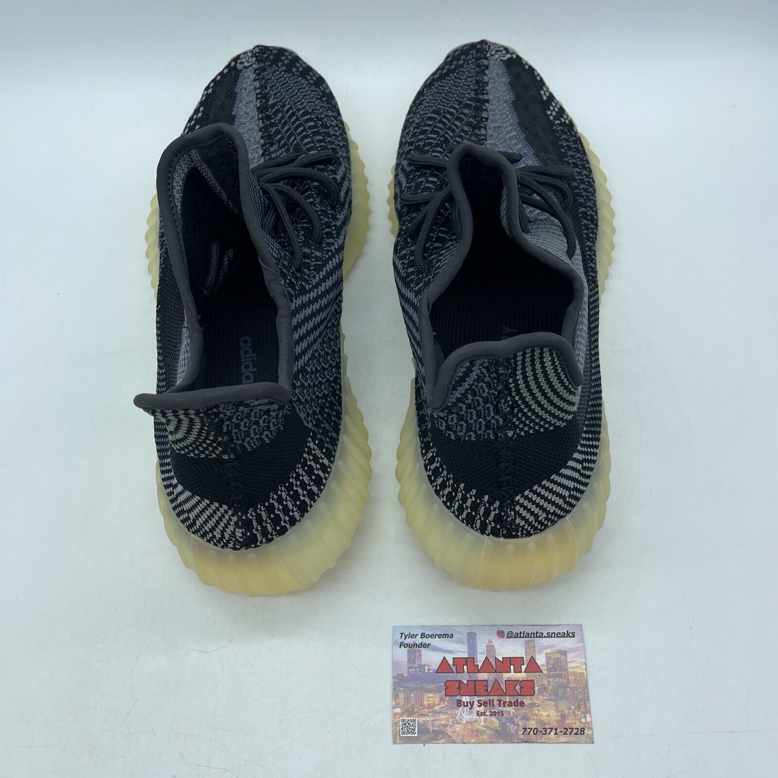 Size 10.5 - adidas Yeezy Boost 350 V2 Low Carbon black Blue (FZ500)