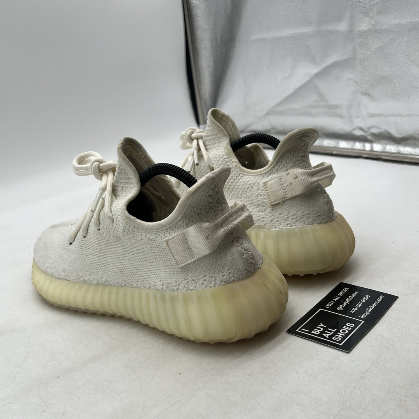 Size 9.5 - adidas Yeezy Boost 350 V2 Low Cream White / Triple White (CP9366)