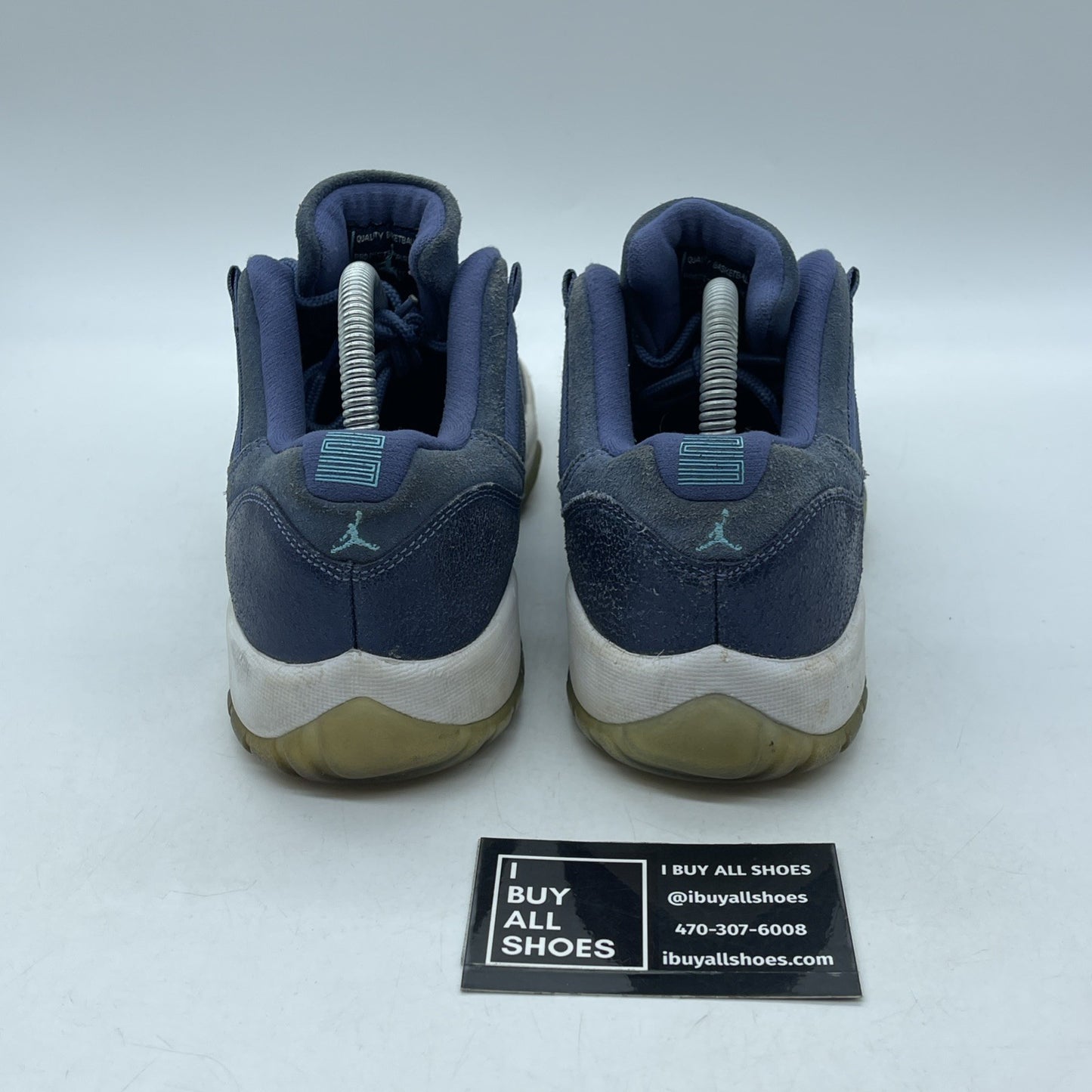 Size 6.5Y (GS) - Jordan 11 Retro Mid Blue Moon Suede (580521-408)
