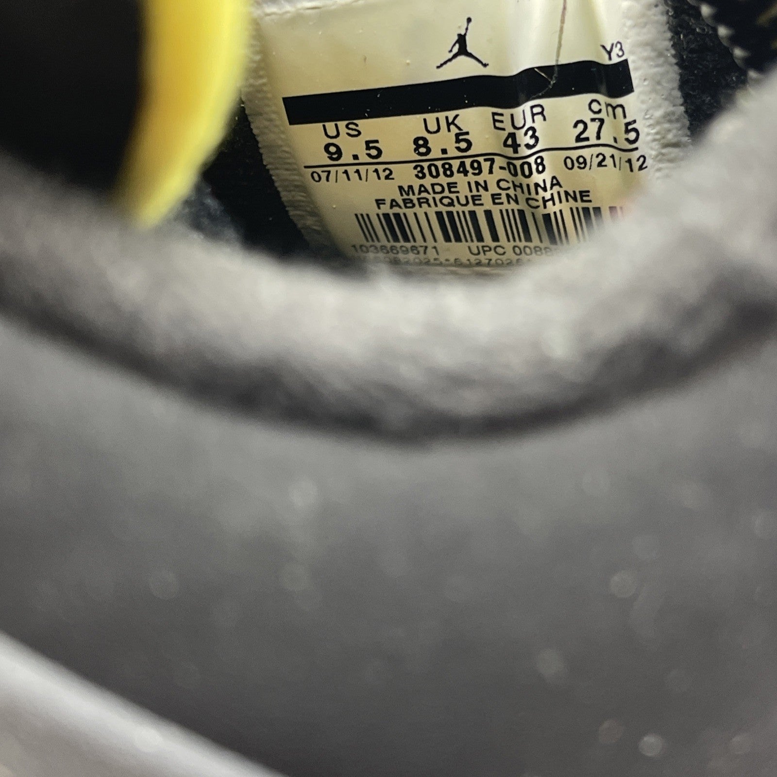 Size 9.5 - Air Jordan 4 Retro Low Thunder (308497-008)