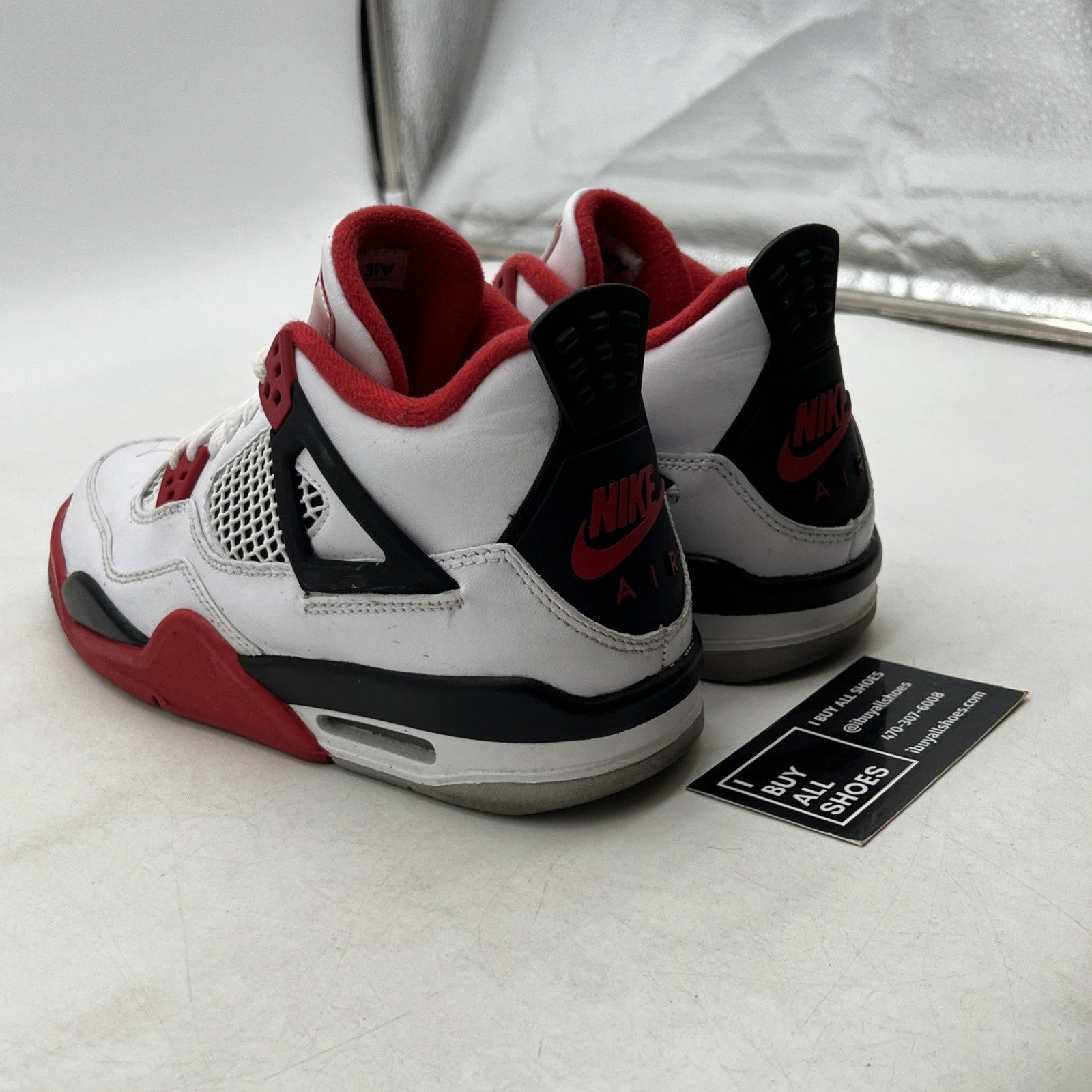 Size 5.5Y - Air Jordan 4 Retro Fire Red 2020 (408452-160)
