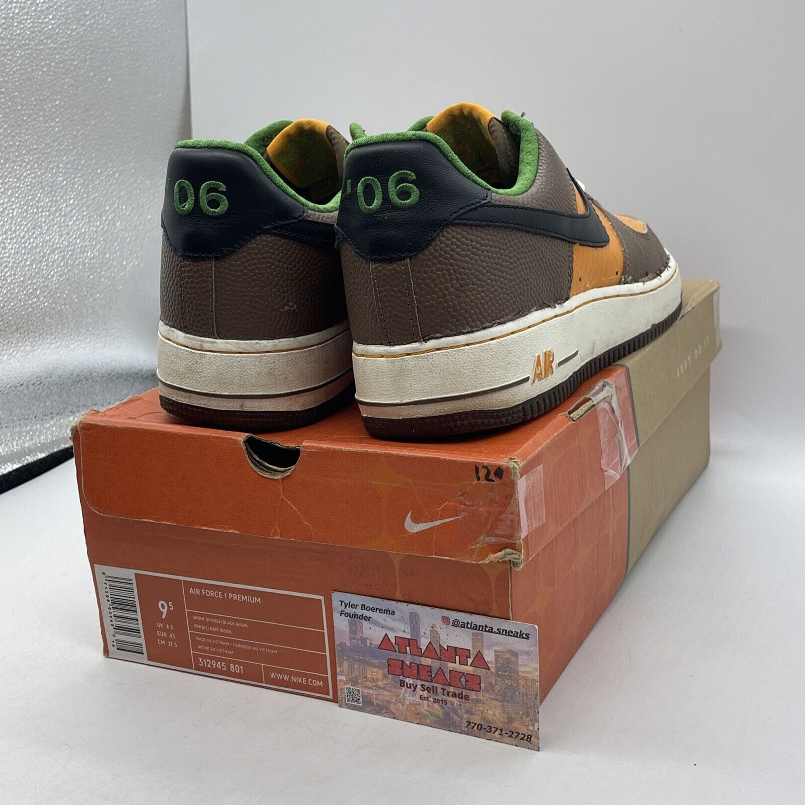 Size 9.5 - Nike Air Force 1 Premium Super Bowl Brown Black Leather (312945-801)