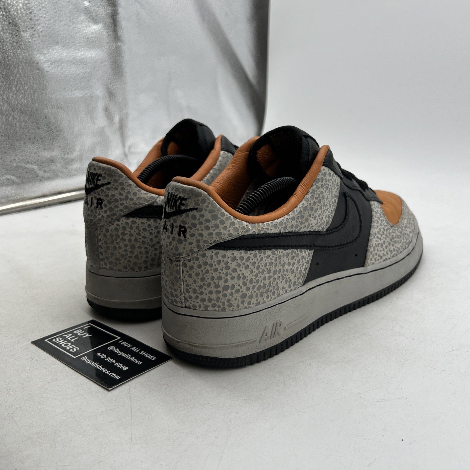 Size 11 - Nike Air Force 1 Supreme Low Safari (318776-801)