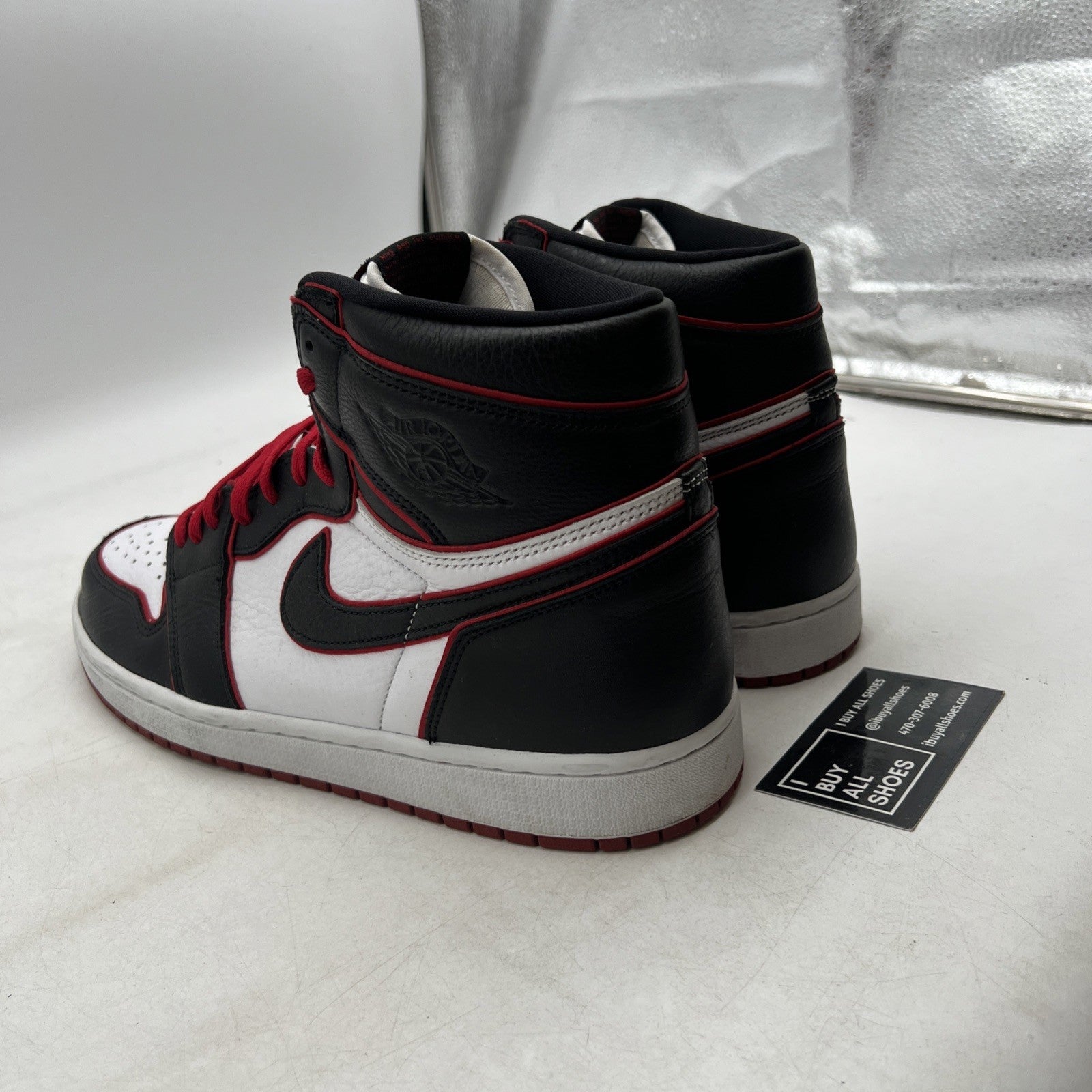 Size 13 - Air Jordan 1 Retro High OG Bloodline 2019 (555088-062)