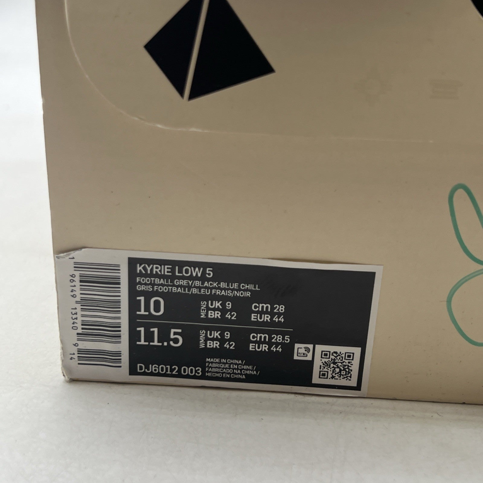 Size 10 - Nike Kyrie 5 Low Football Grey (DJ6012-003)