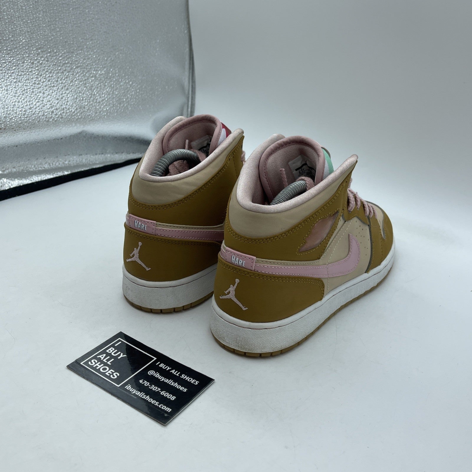 Size 6.5Y (GS) - Jordan 1 Mid Lola Bunny Brown Pink Suede Leather (724072-730)