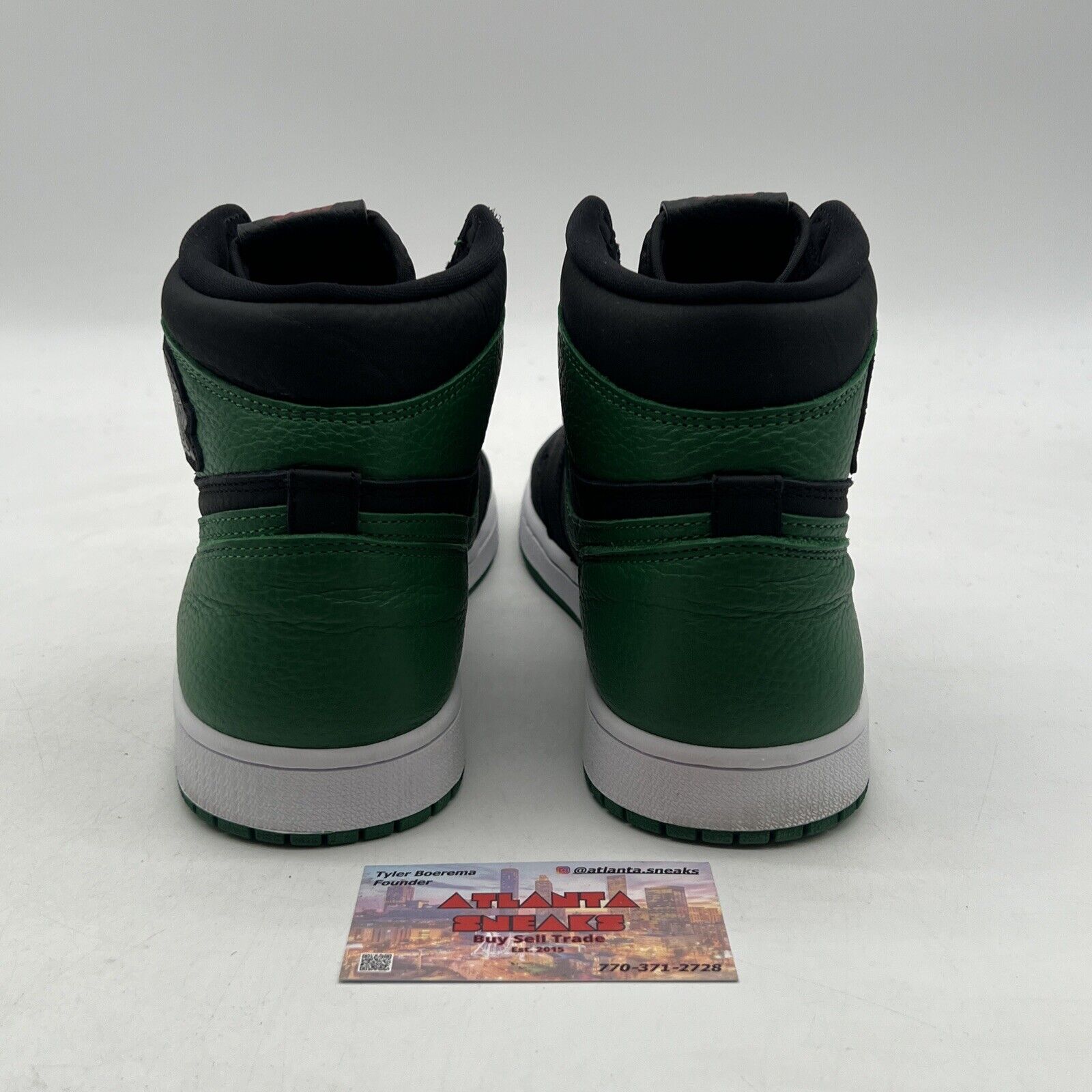 Size 10 - Jordan 1 Retro OG High Pine Green 2.0 (555088-030)