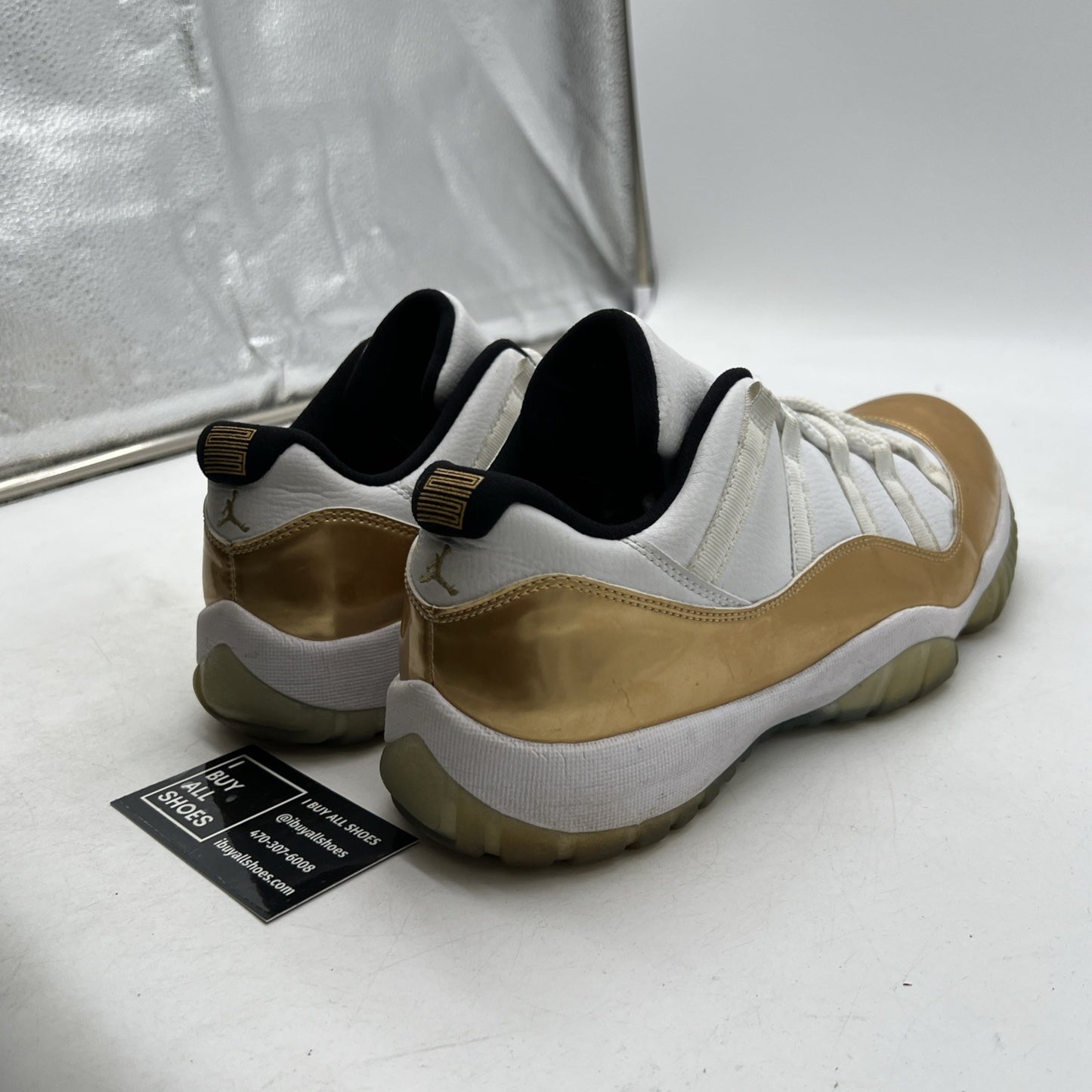 Size 10.5 - Air Jordan 11 Retro Low Closing Ceremony (528895-103)