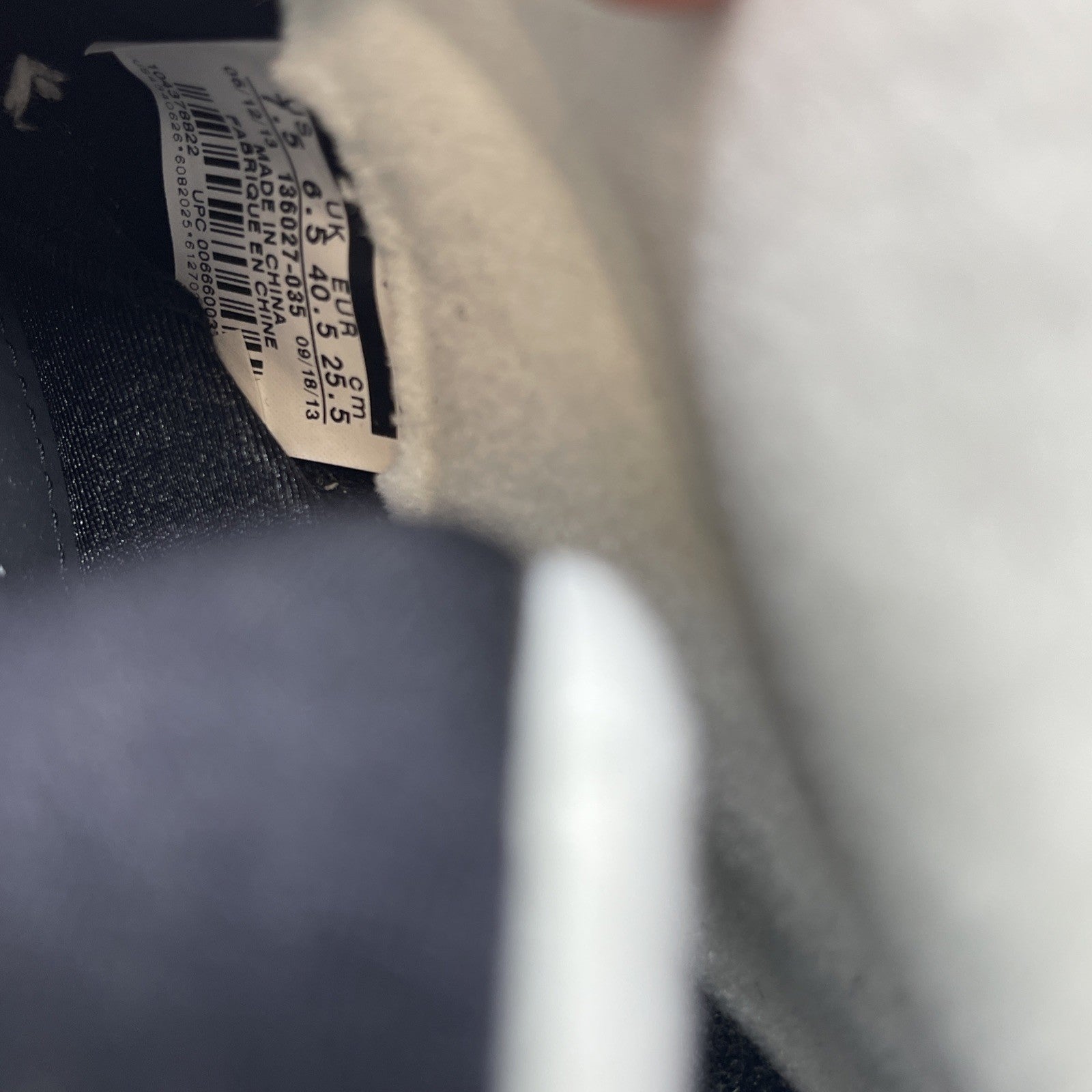 Size 7.5 - Air Jordan 5 Retro 2013 Oreo (136027-035)