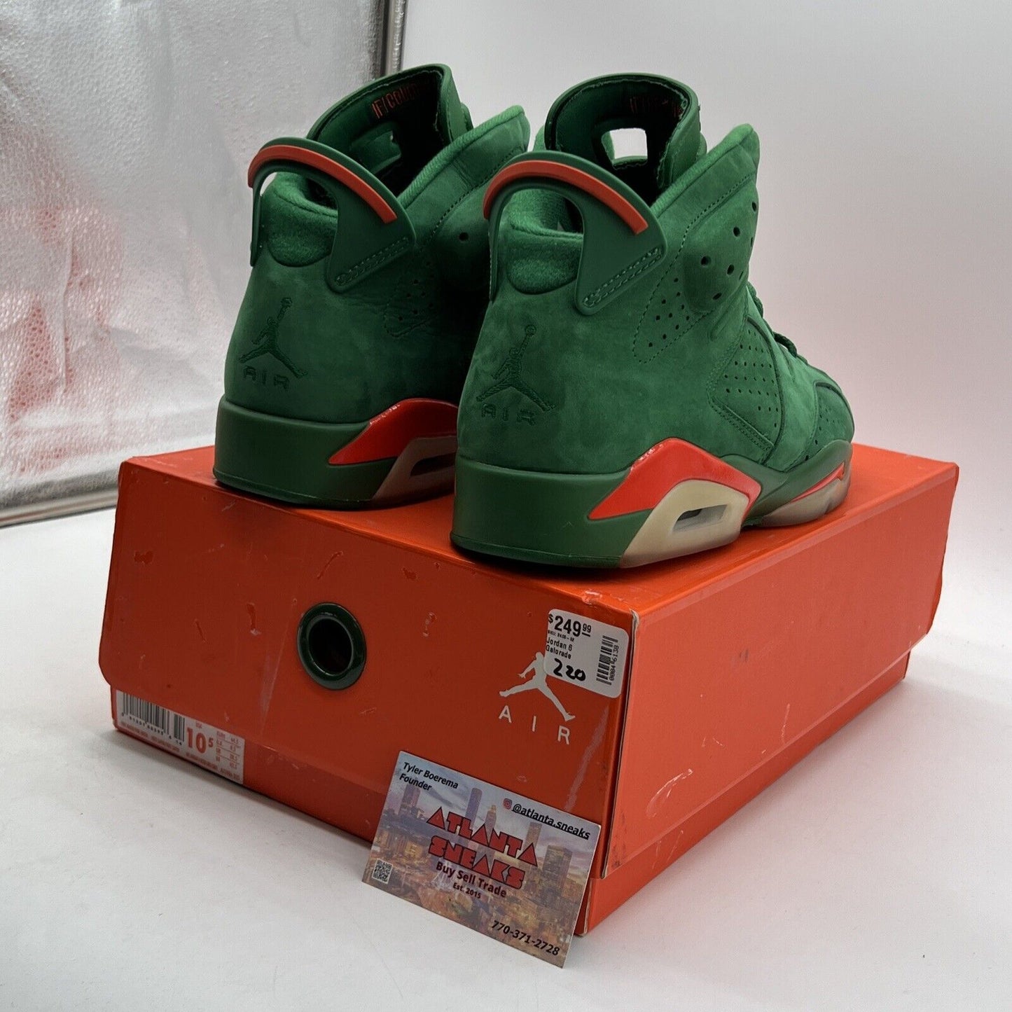 Size 10.5 - Air Jordan 6 Retro NRG Green Suede Gatorade (AJ5986-335)