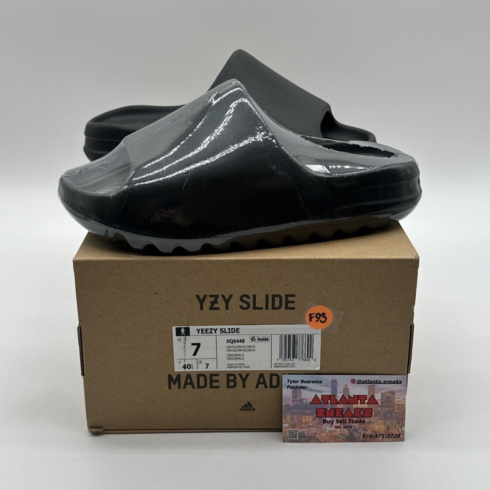 adidas Yeezy Slide Onyx HQ6448 Size 7 Black Comfy Kanye West