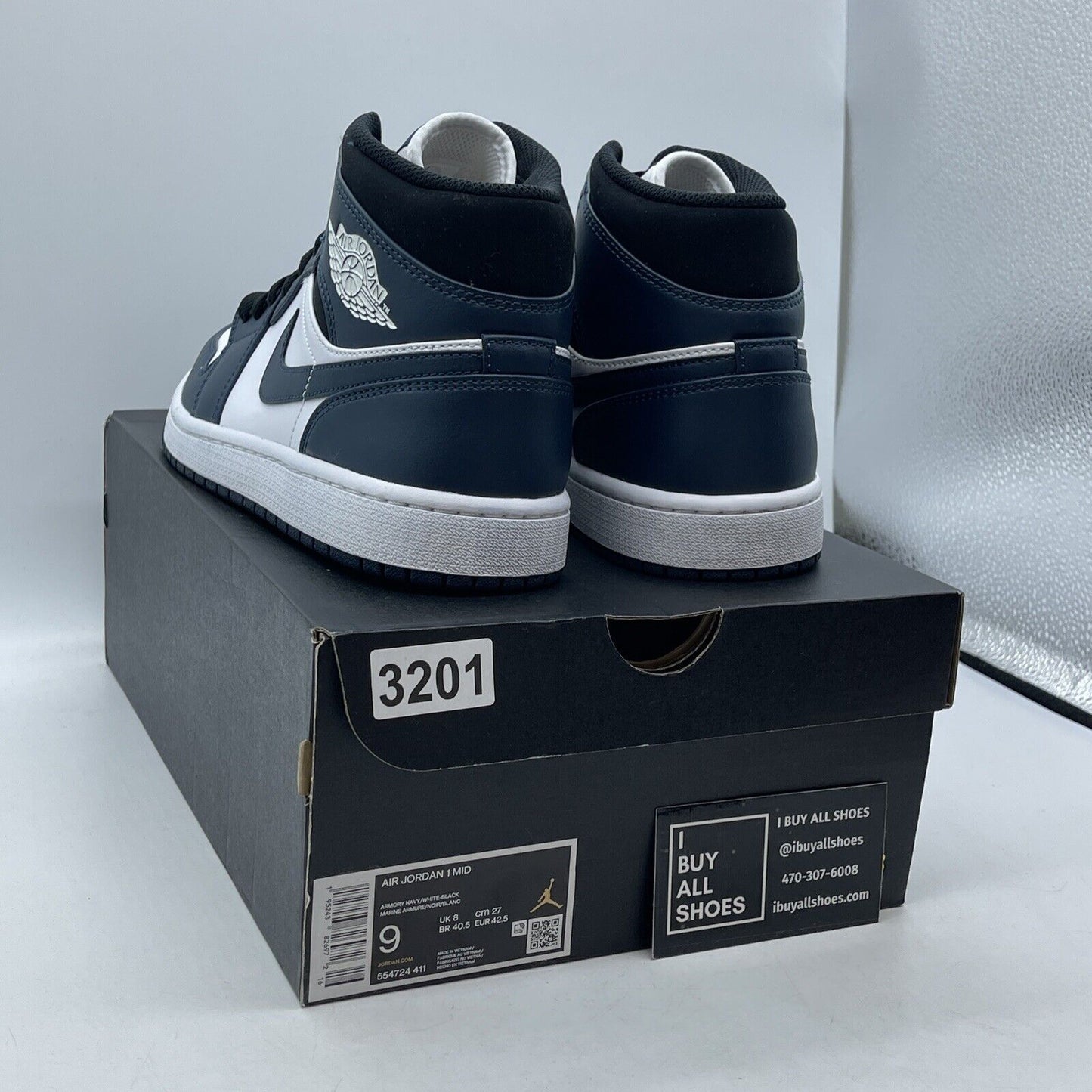 Size 9 - Air Jordan 1 Mid Armory Navy Blue Black White Suede (554724-411)