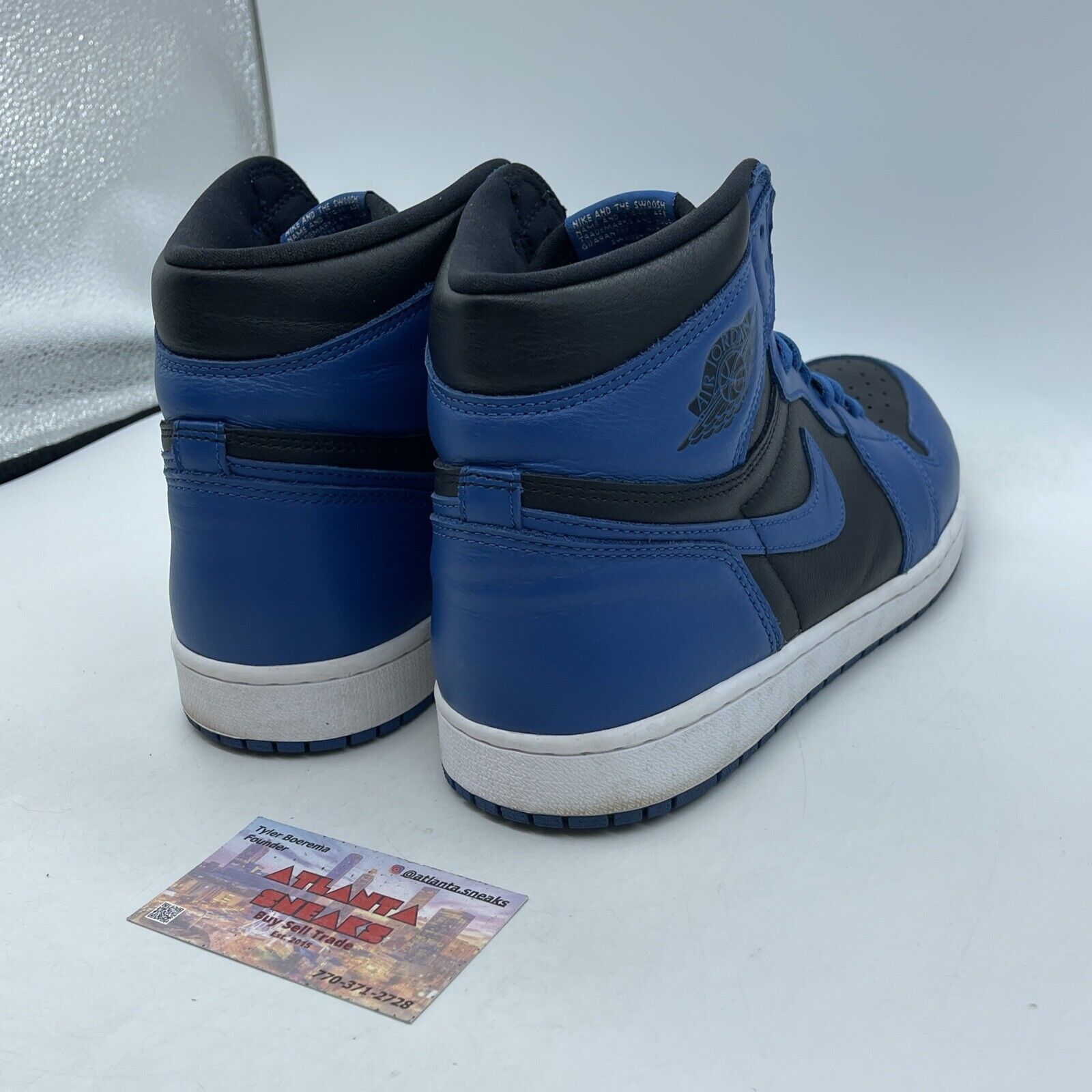 Size 11 - Jordan 1 Retro OG High Dark Marina Blue Black Leather (555088-404)