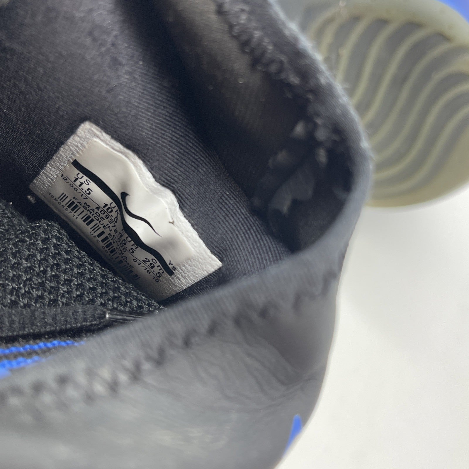 Size 11.5 - Nike Air Flightposite One Dark Neon Royal Black (AO9378-500)