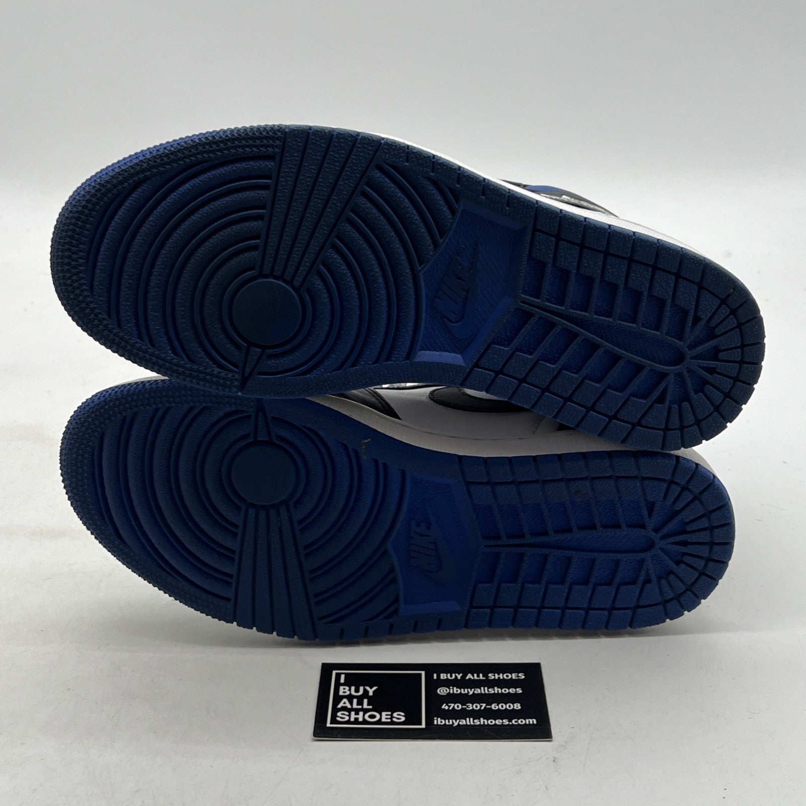 Size 8 - Air Jordan 1 Retro OG High Royal Toe (555088-041)