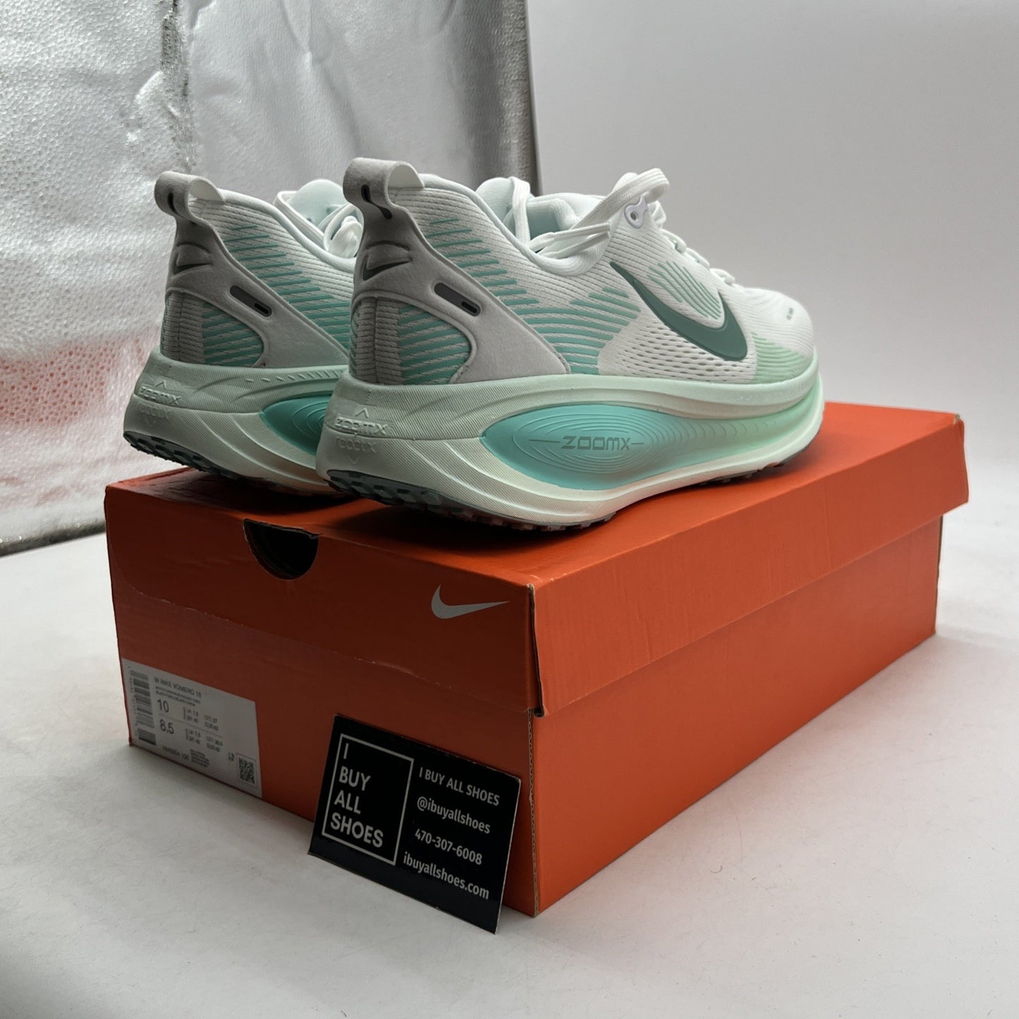 Size 10W - Nike WMNS Zoom Vomero 18 Running ZoomX ReactX White Turq (HM6804-106)