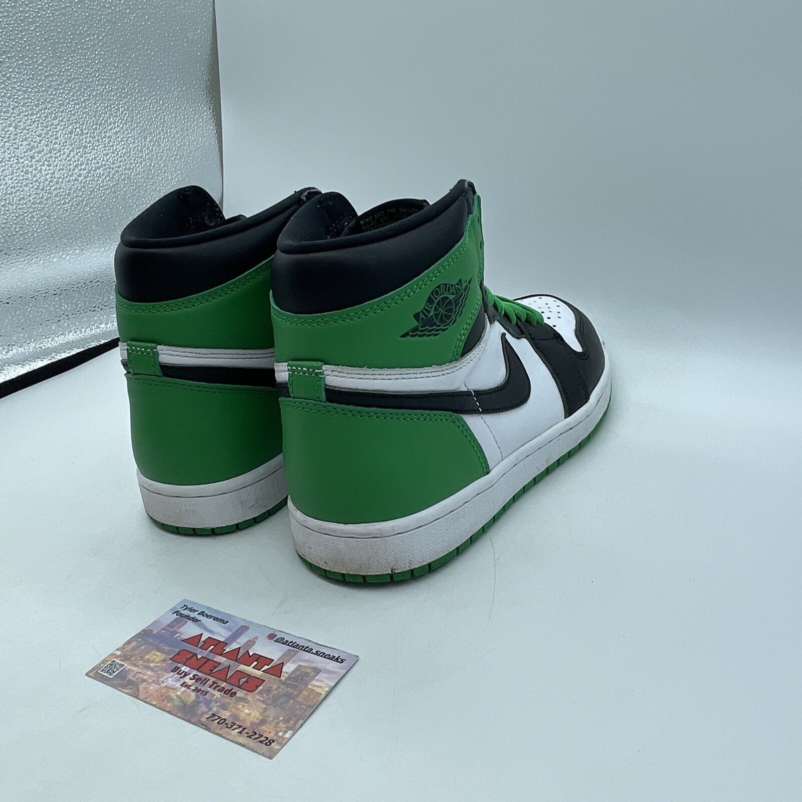 Size 6.5 - Air Jordan 1 Retro OG High Lucky Green White Black (DZ5485-031)