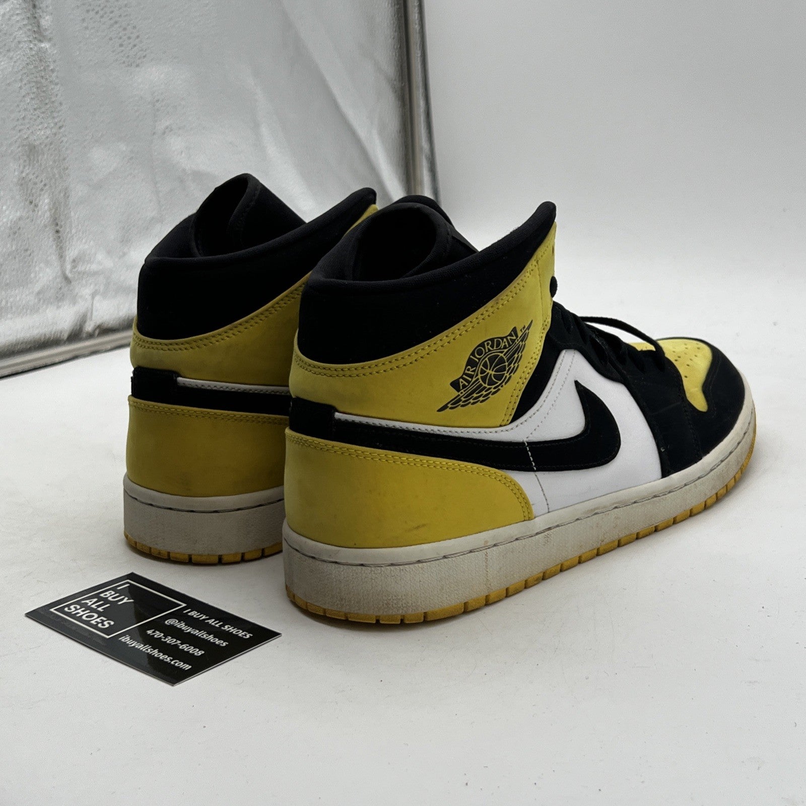 Size 11 - Air Jordan 1 SE Mid Yellow Toe (852542-071)