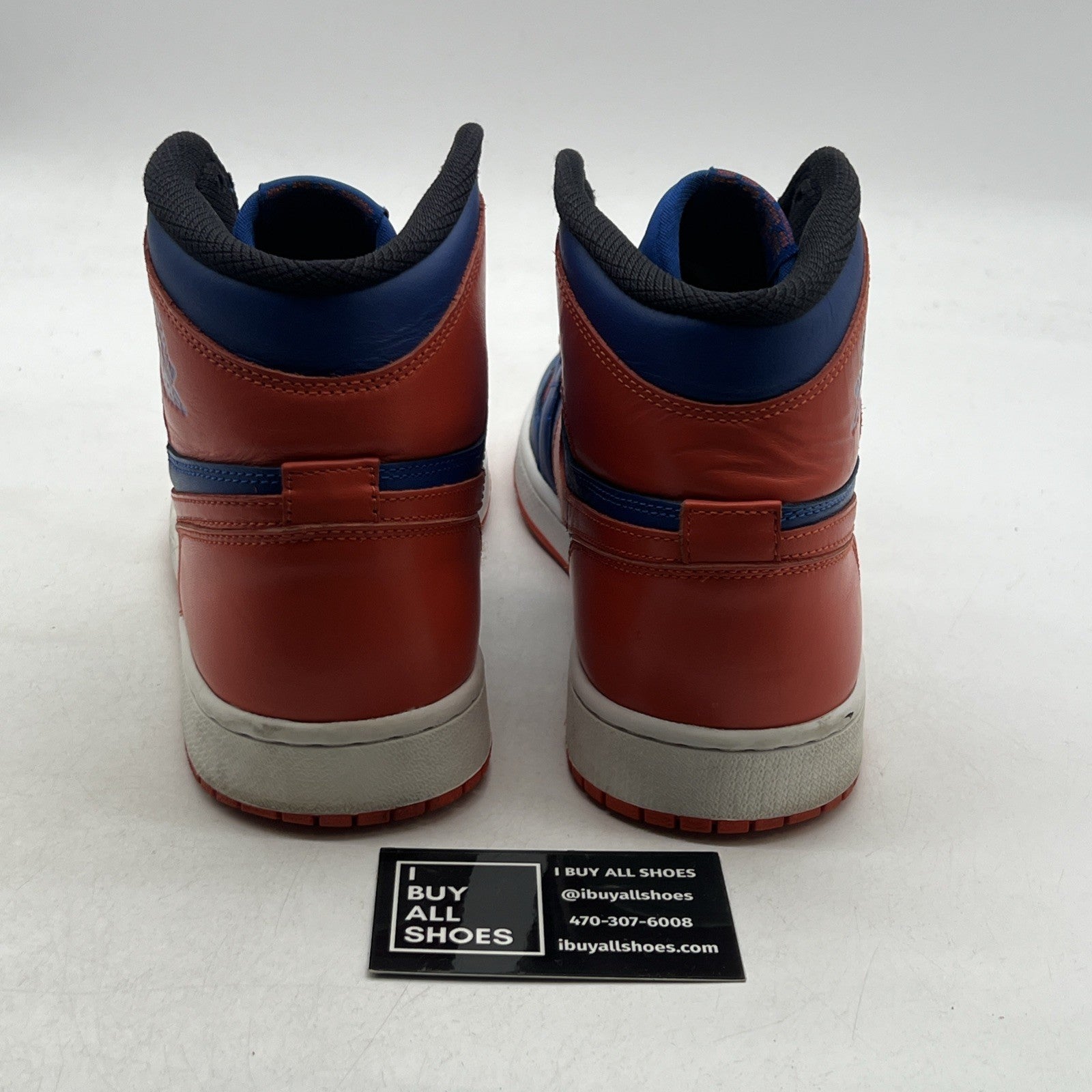 Size 12 - Air Jordan 1 Retro OG High Knicks (555088-407)
