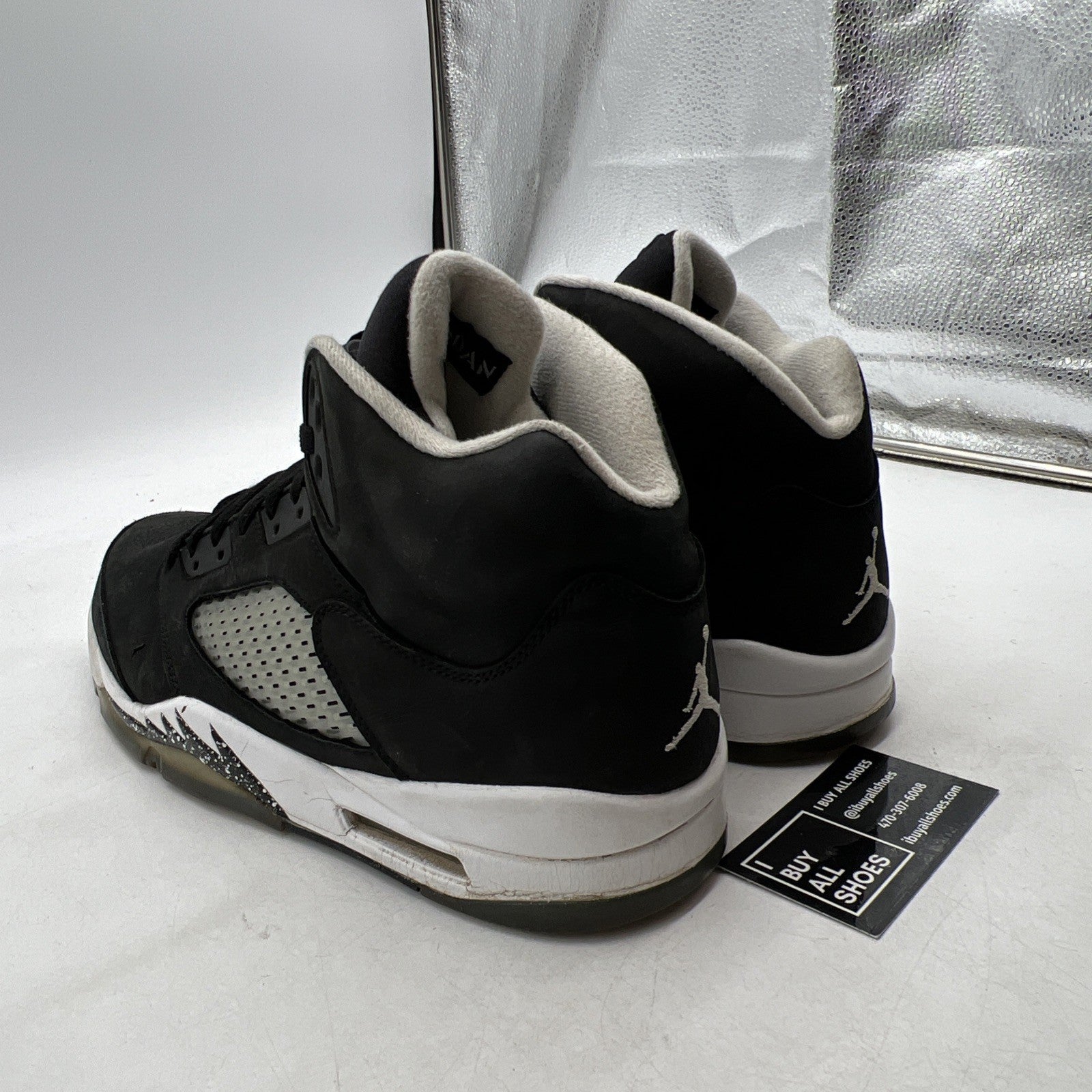 Size 12 - Air Jordan 5 Retro Mid Oreo (CT4838-011)