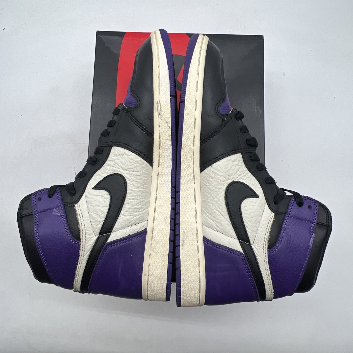 Size 11 - Air Jordan 1 Retro OG High Court Purple (555088-501)