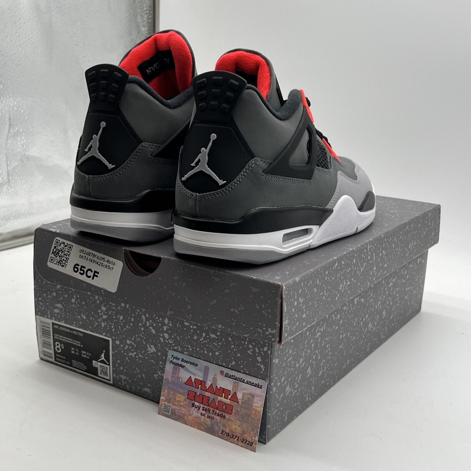 Size 8.5 - Air Jordan 4 Retro Mid Infrared (DH6927-061)