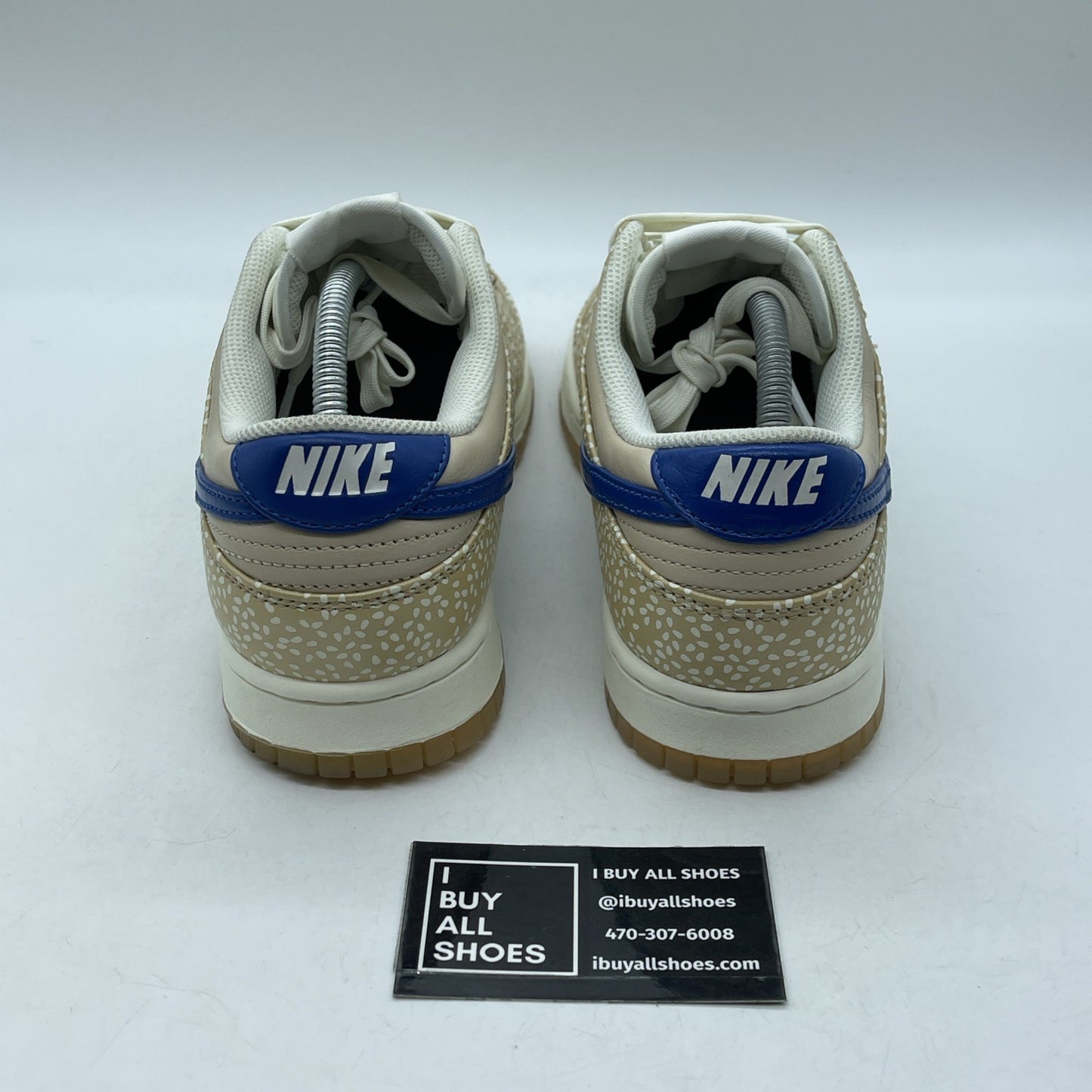 Size 9.5 - Nike Dunk Low Premium Montreal Bagel Sesame Leather (DZ4853-200)