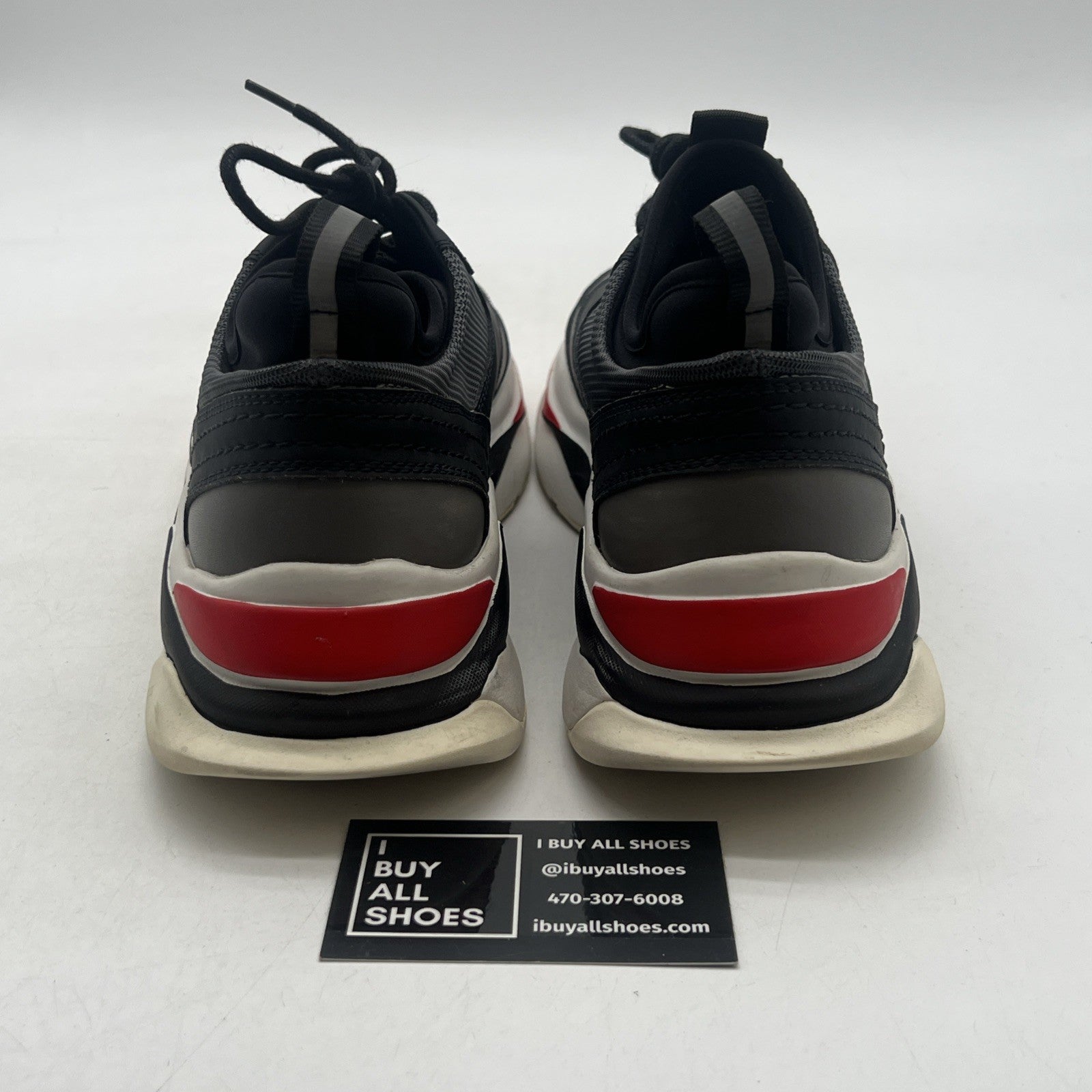 Size 42D - KARL LAGERFELD PARIS SNEAKERS