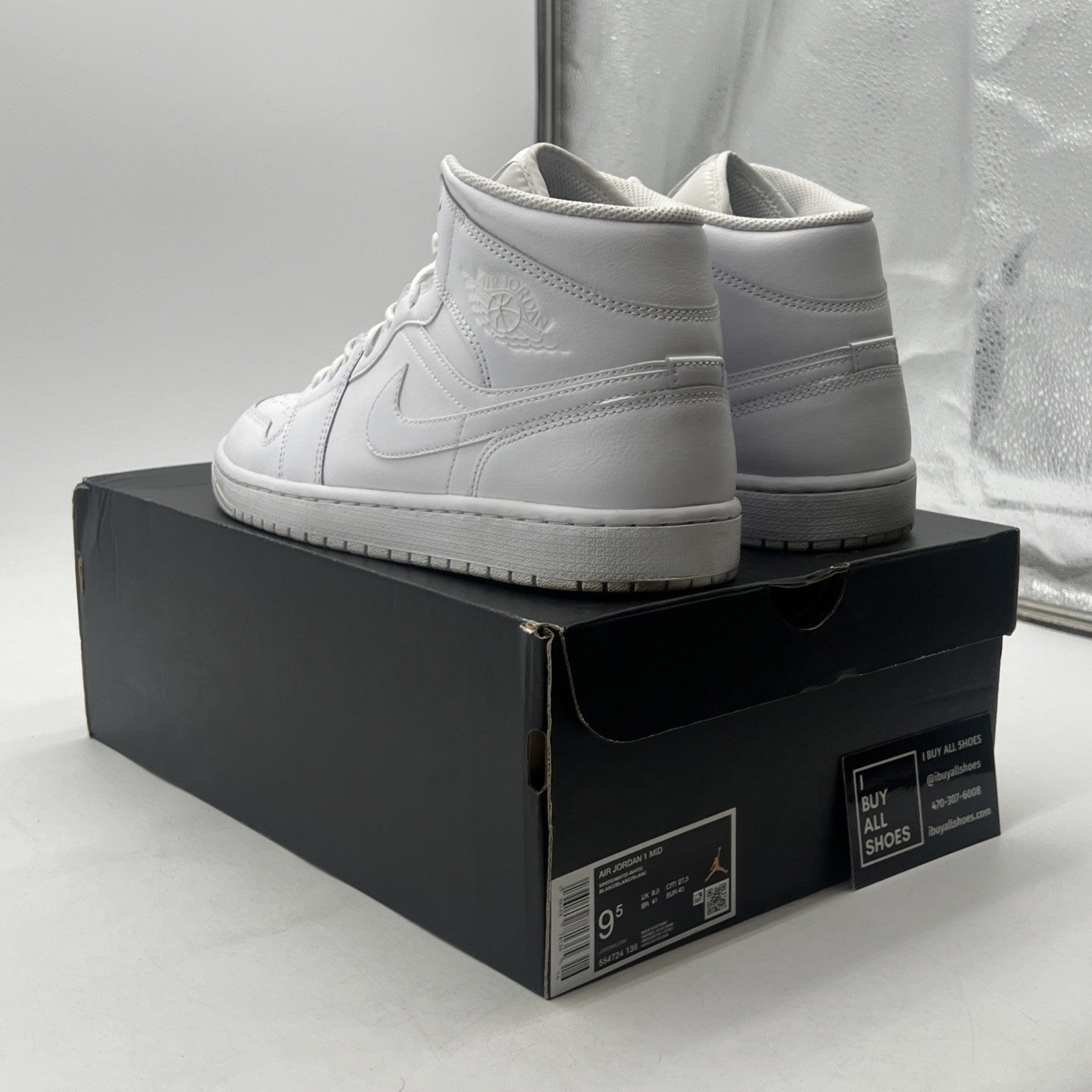 Size 9.5 - Air Jordan 1 Mid Triple White (554724-136)