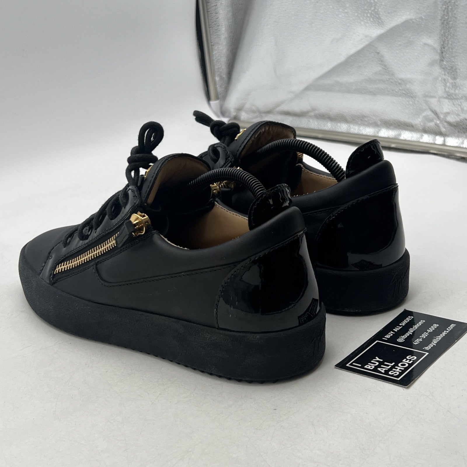 Size 43 - GIUSEPPE ZANOTTI LEATHER GOLD ZIPPERS LOW TOPS