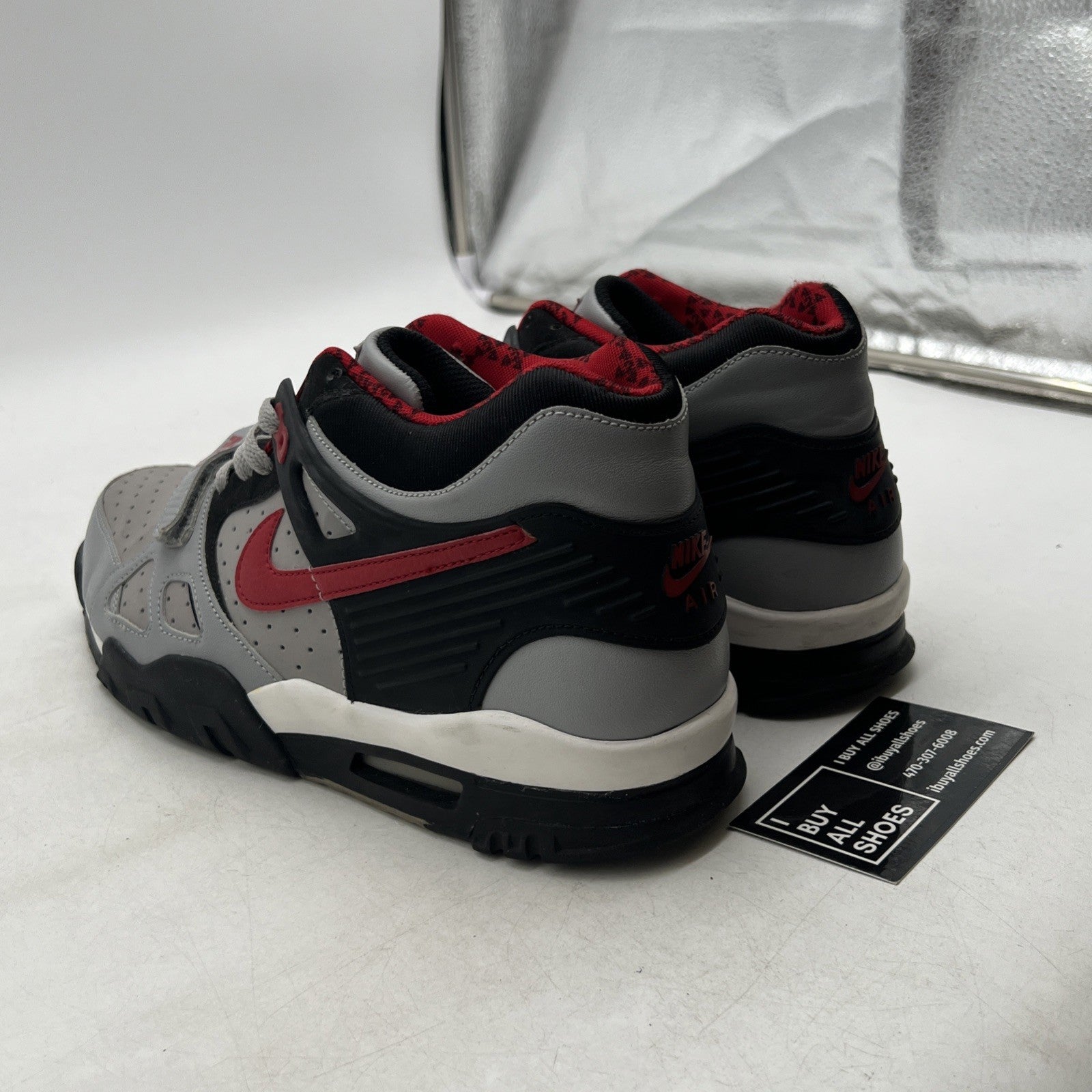 Size 10.5 - Nike Air Trainer Boys Shoes White Gray Siren Red (679006-061)