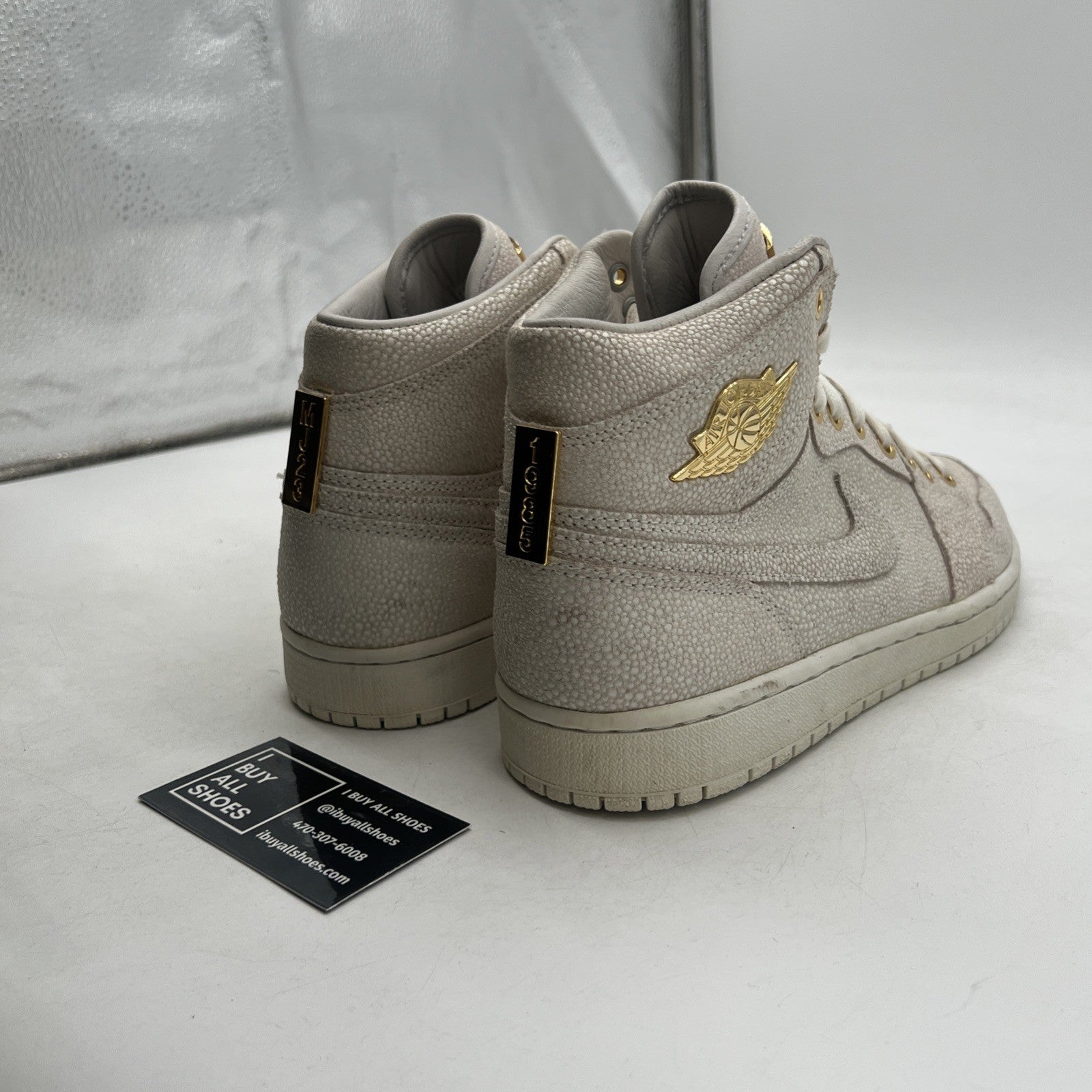 Size 9.5 - Air Jordan 1 Retro OG High Pinnacle (705075-130)