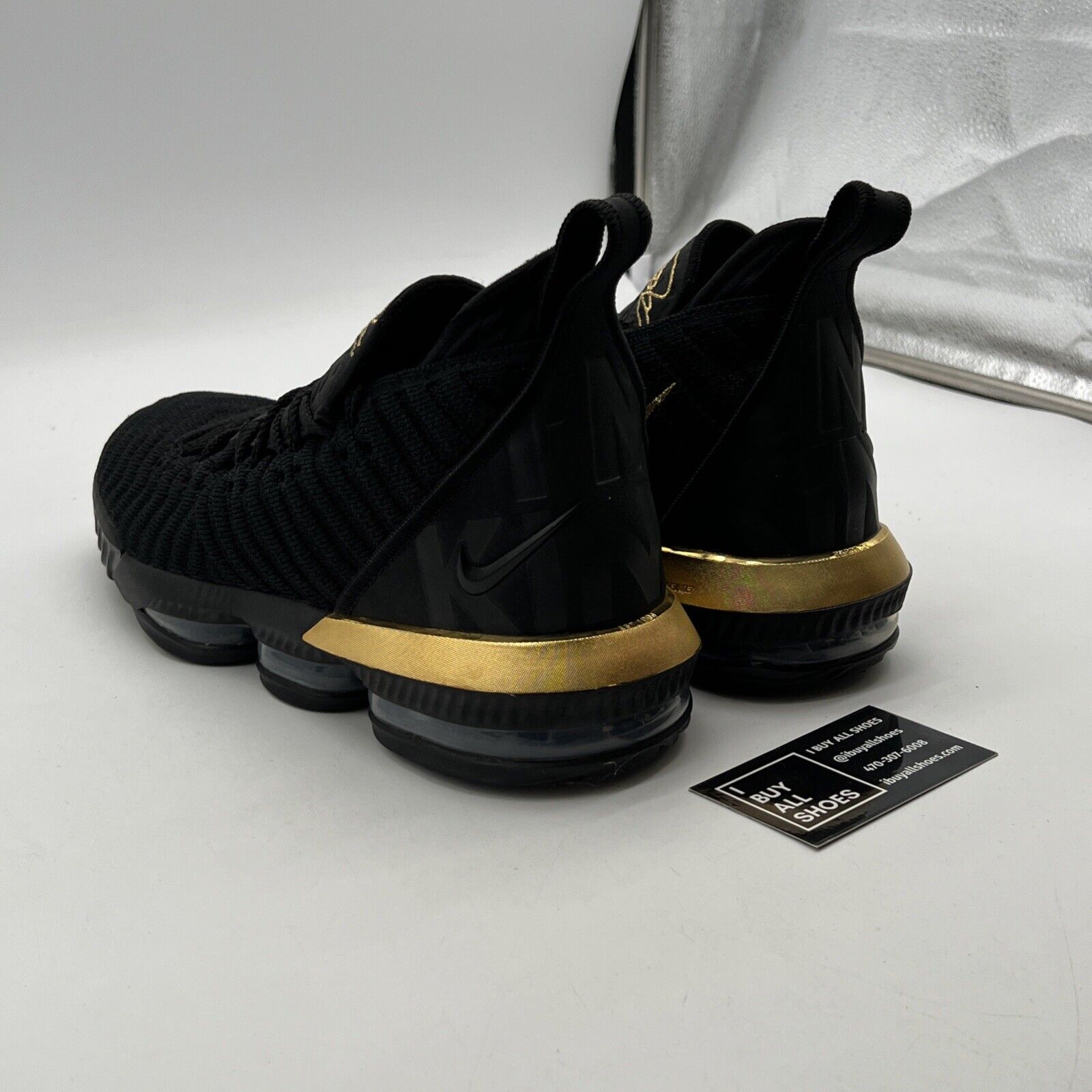 Size 11 - Nike LeBron 16 I'm King (BQ5969-007)