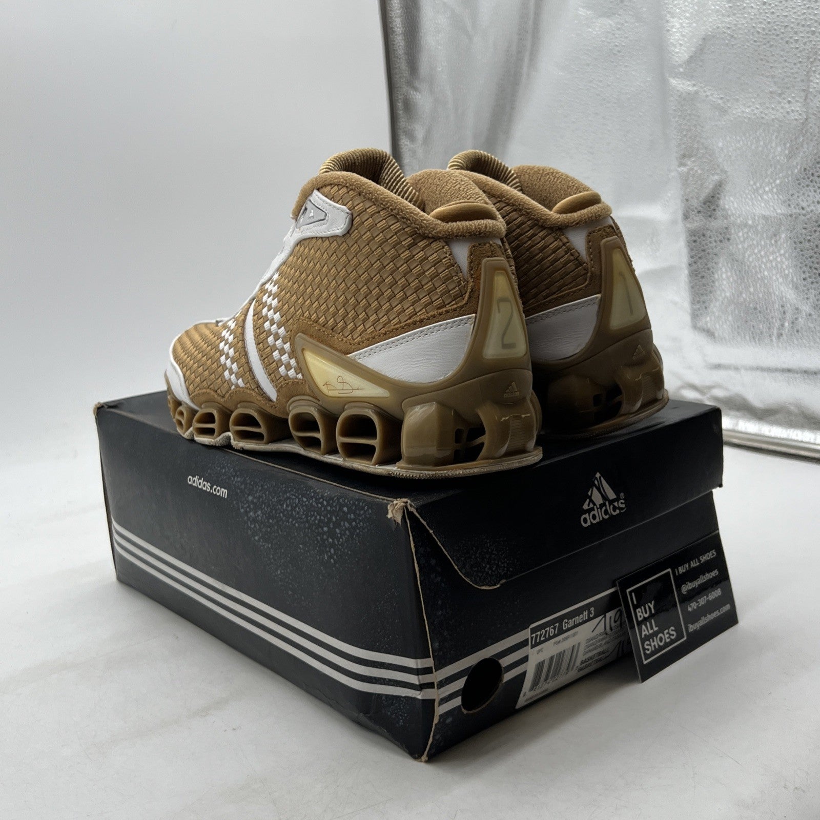 Size 7.5 - Adidas Kevin Garnett 3 Mens White Tan 2006 NBA All-Star (772767)