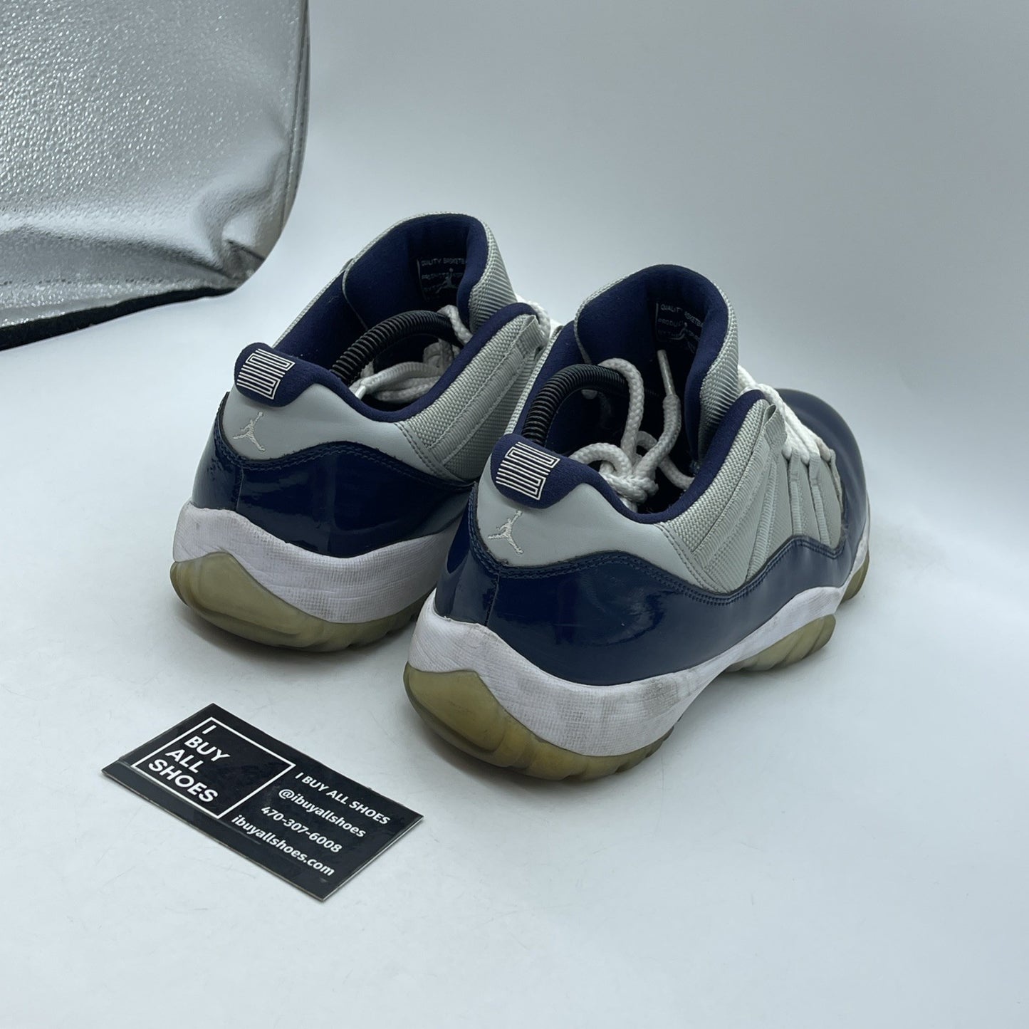 Size 10.5 - Air Jordan 11 Retro Low Georgetown (528895-007)
