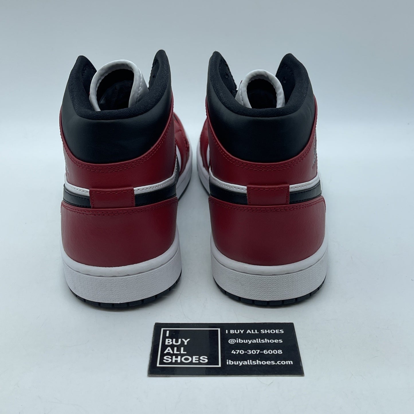 Size 10 - Air Jordan 1 Mid Chicago Black White Red Leather (554724-069)